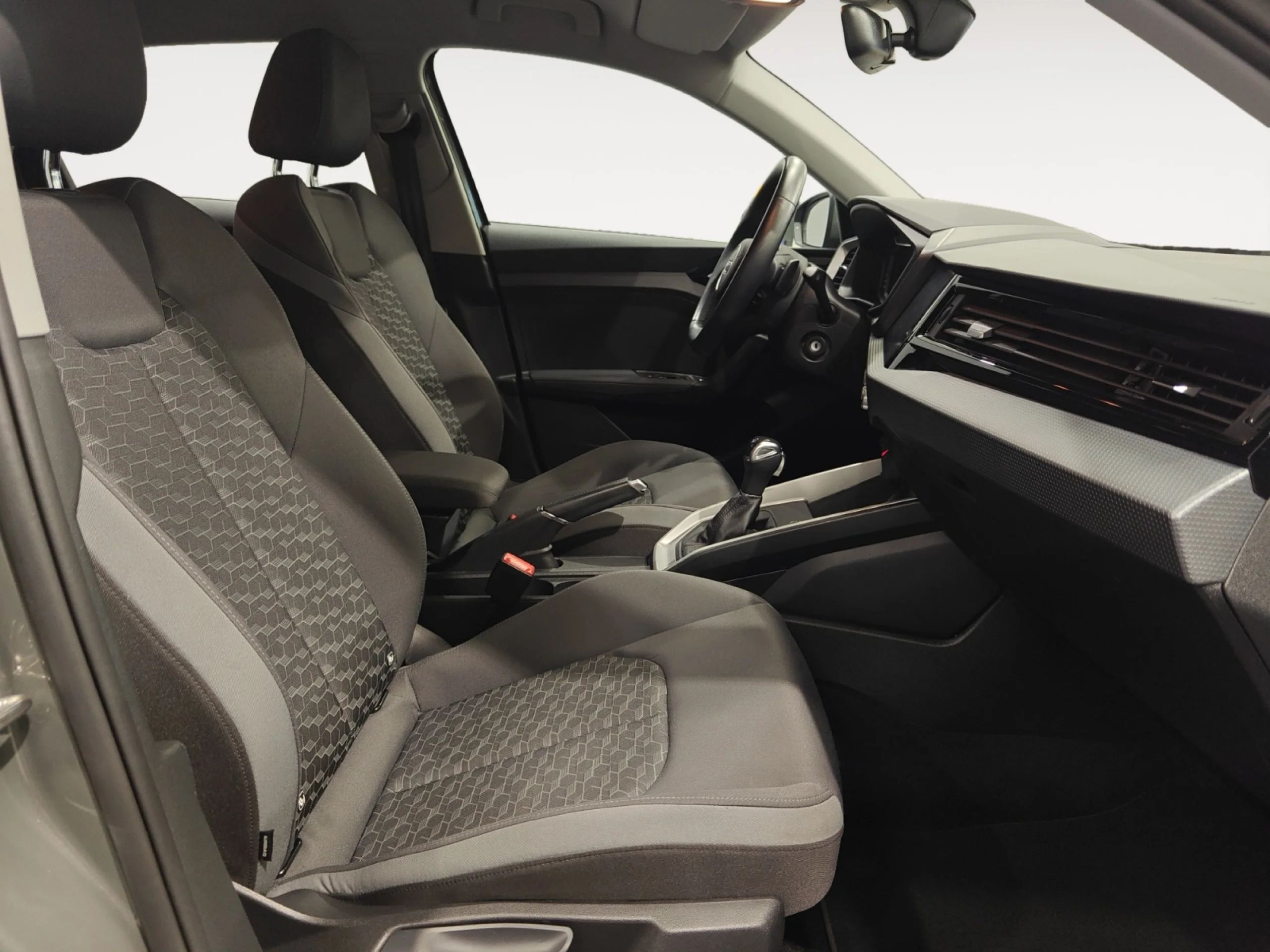 AUDI A1 SPORTBACK ADRENALIN 30 TFSI 85KW S TRON - Foto 5