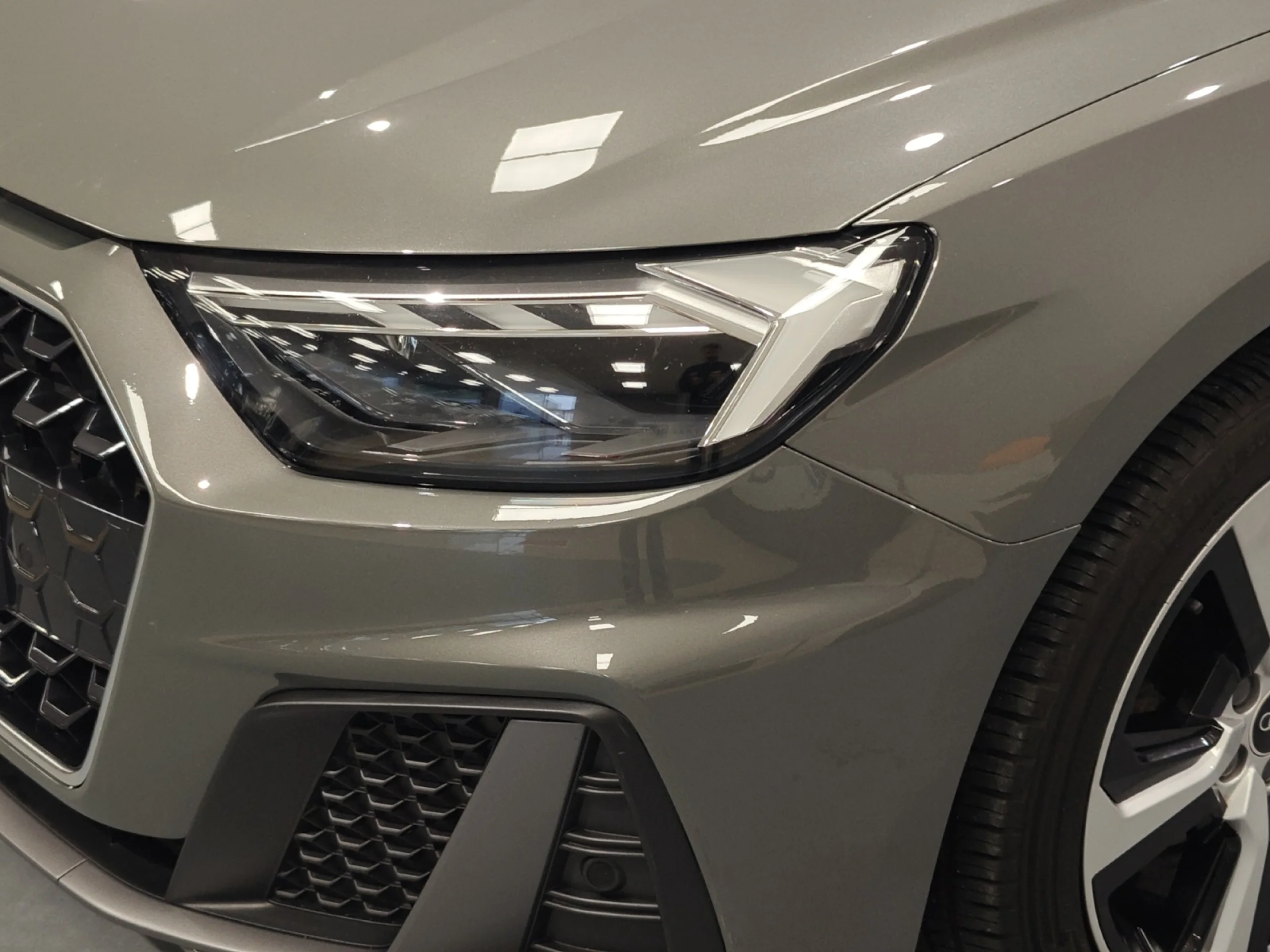 AUDI A1 SPORTBACK ADRENALIN 30 TFSI 85KW S TRON - Foto 22