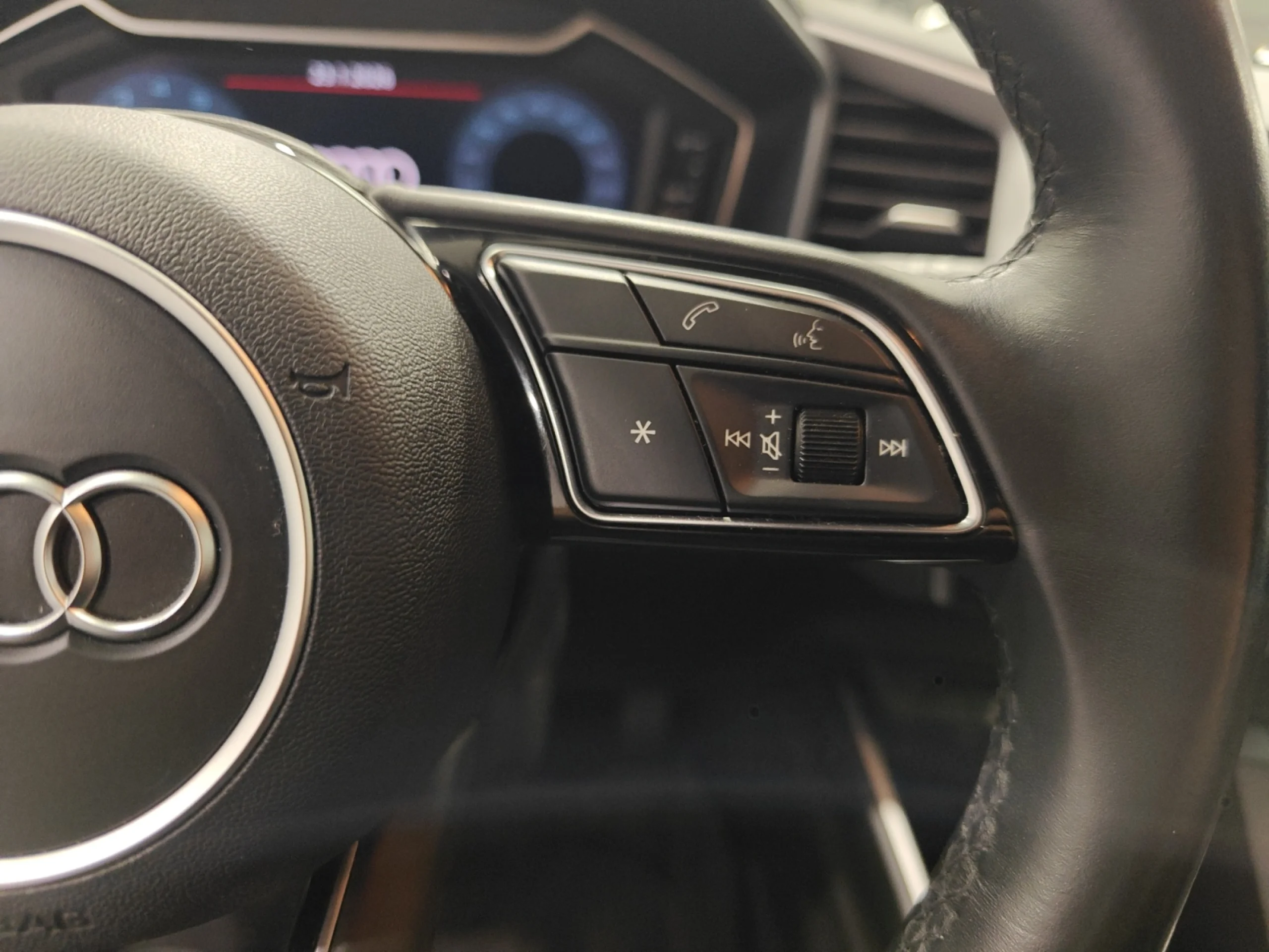 AUDI A1 SPORTBACK ADRENALIN 30 TFSI 85KW S TRON - Foto 10