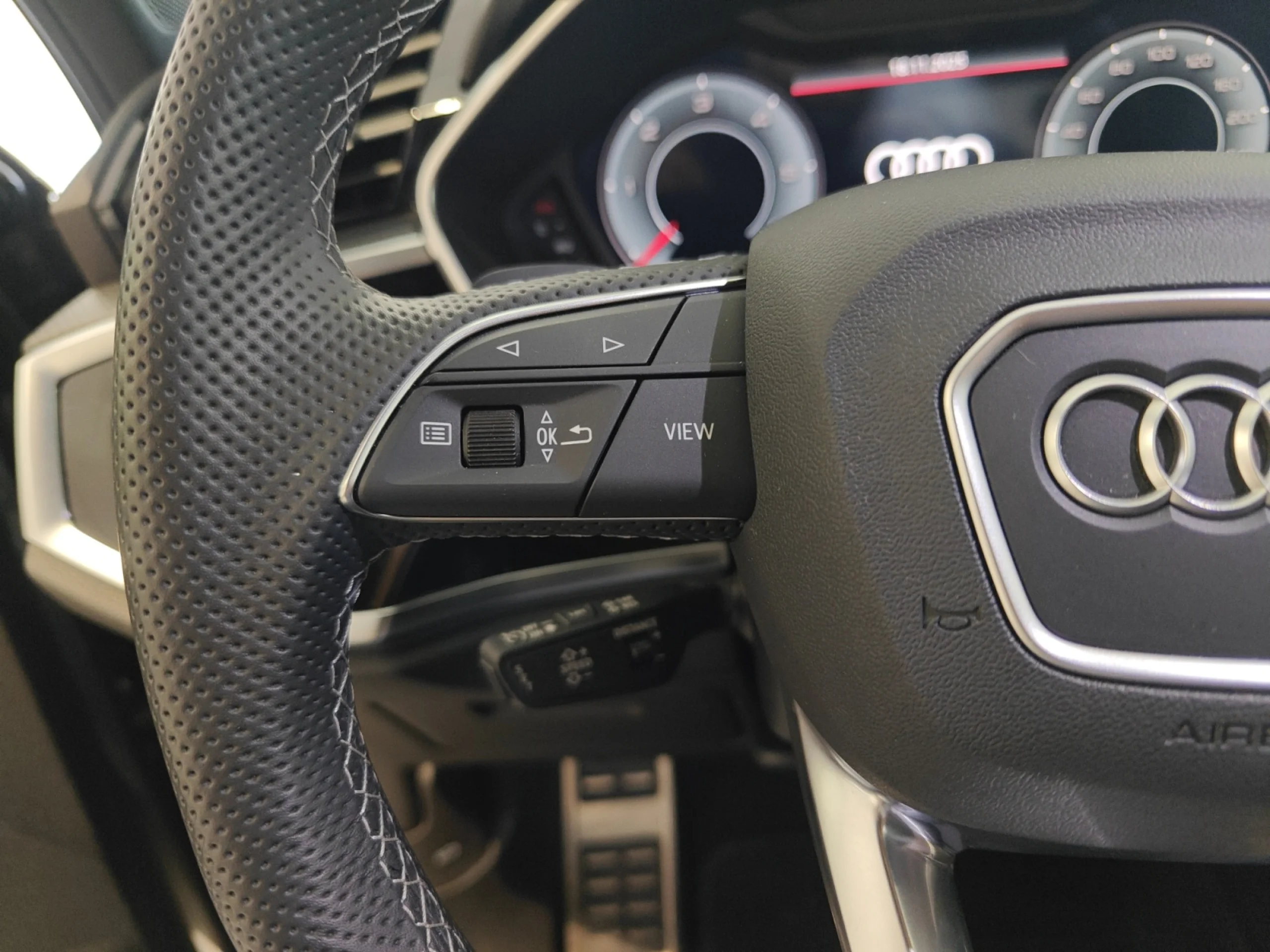 AUDI Q3 S LINE 35 TDI 110KW (150CV) S TRONIC - Foto 11