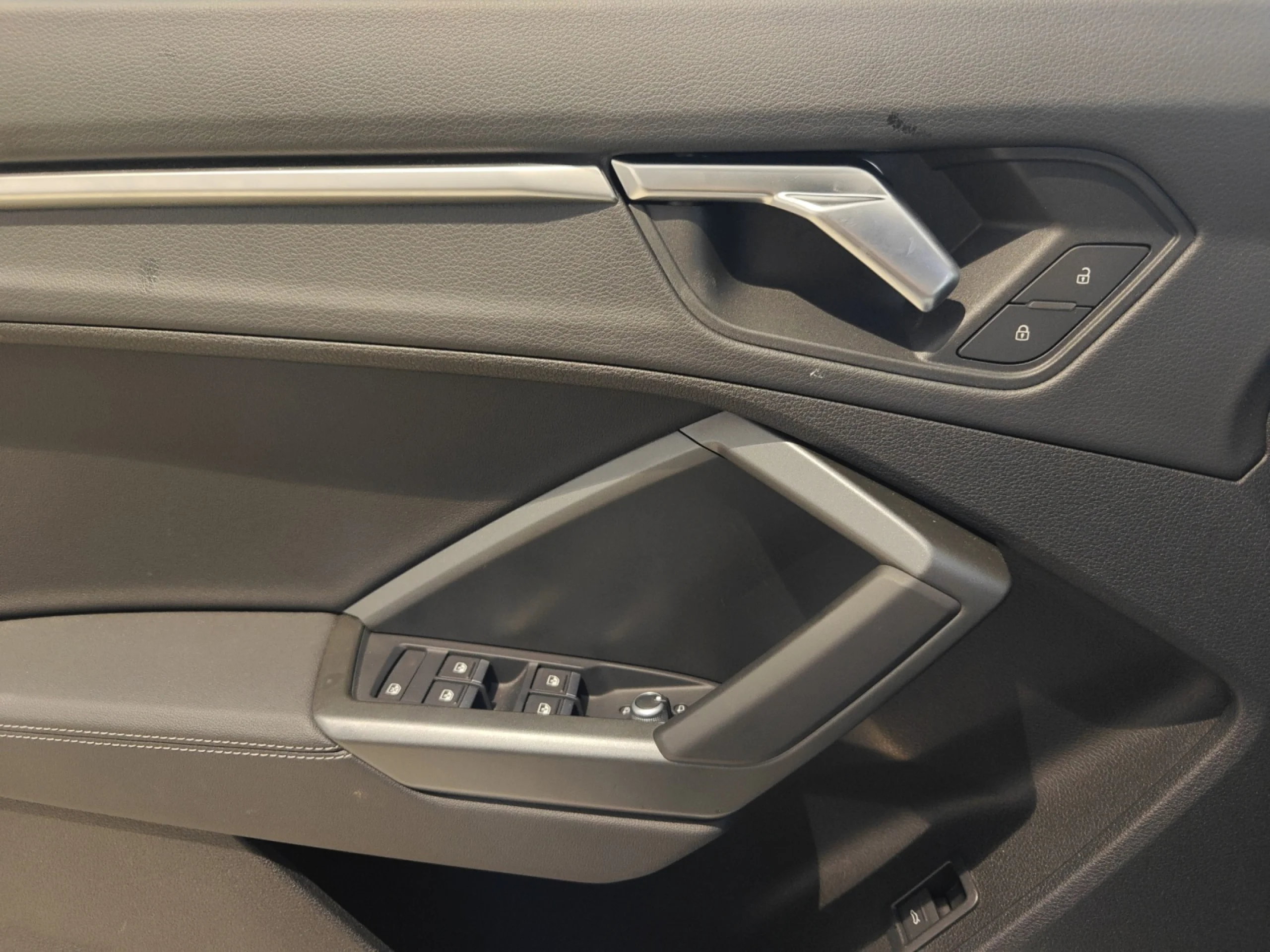 AUDI Q3 S LINE 35 TDI 110KW (150CV) S TRONIC - Foto 13