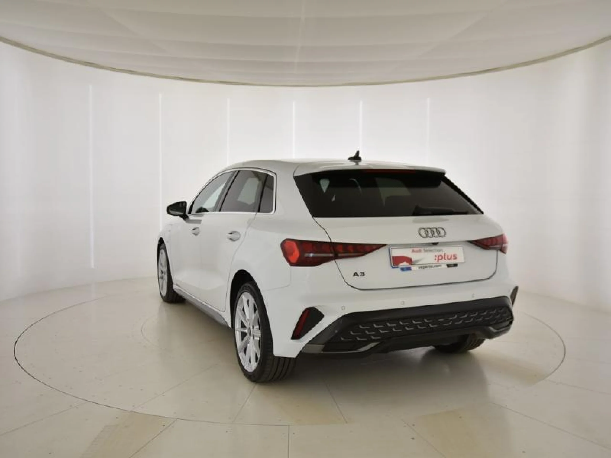 AUDI A3 SPORTBACK S LINE TFSI E 150KW S TRONIC - Foto 2