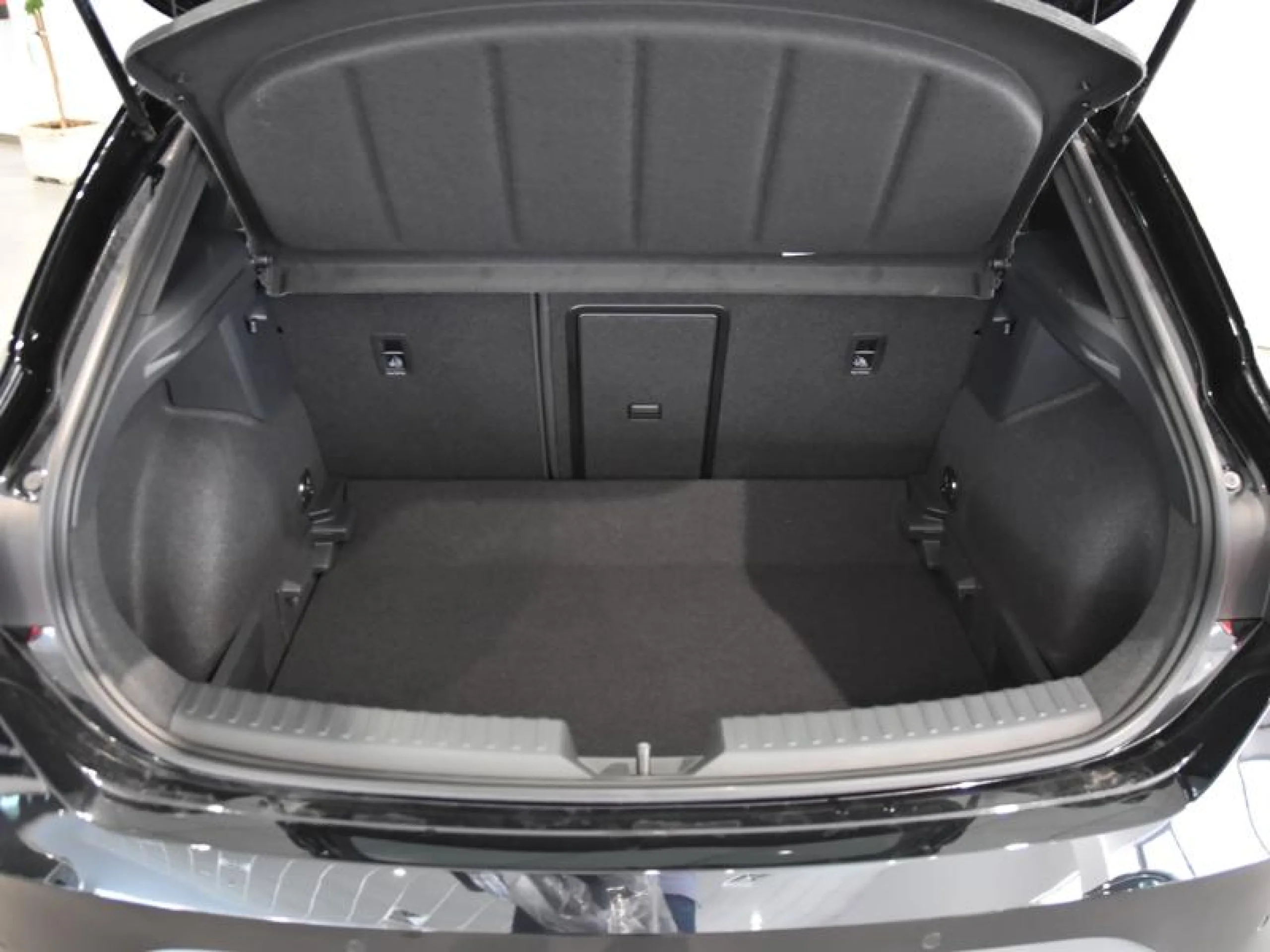 CUPRA LEON 1.5 ETSI 110KW (150CV) DSG - Foto 8