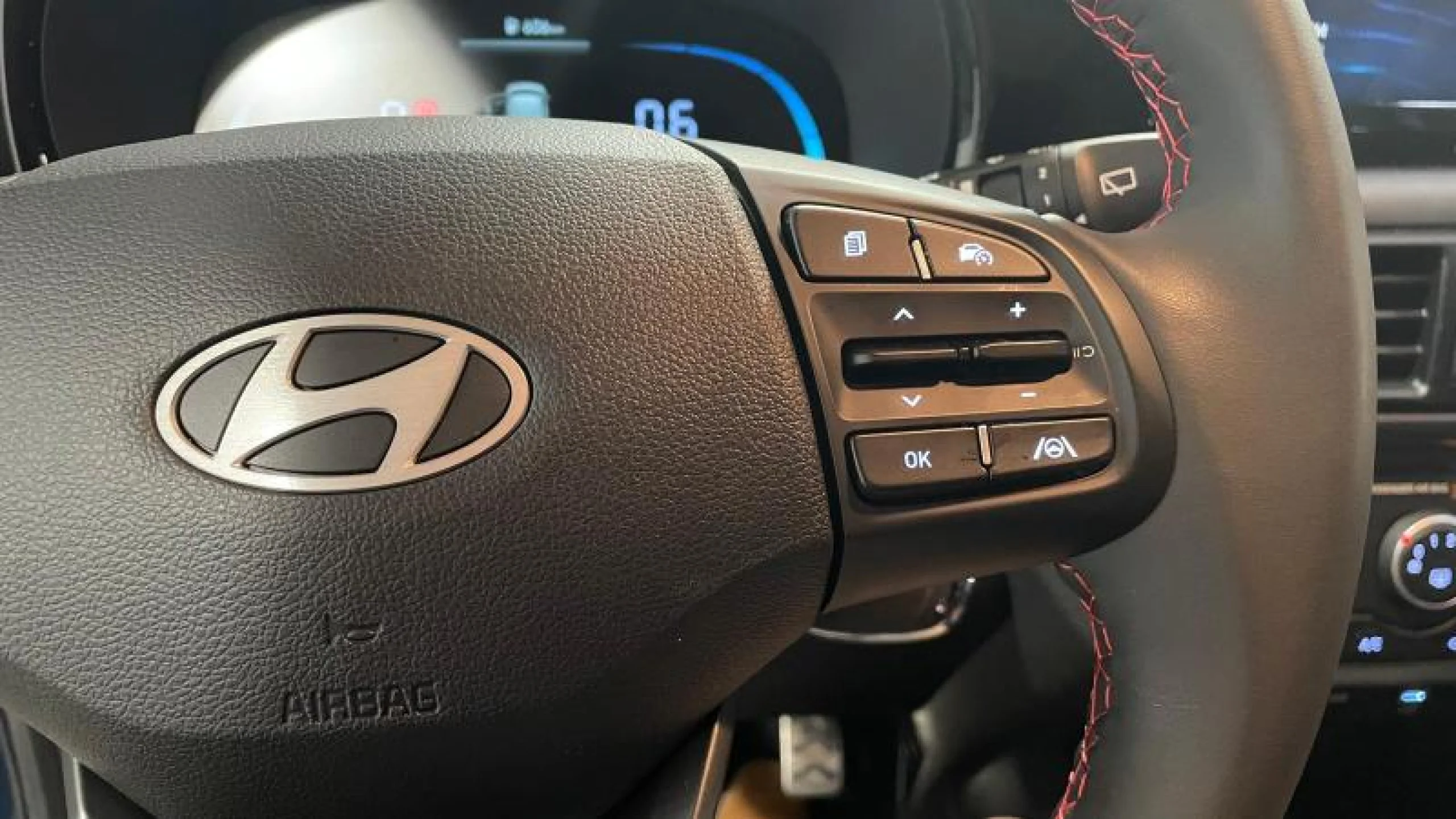 HYUNDAI I10 1.2 N LINE - Foto 23