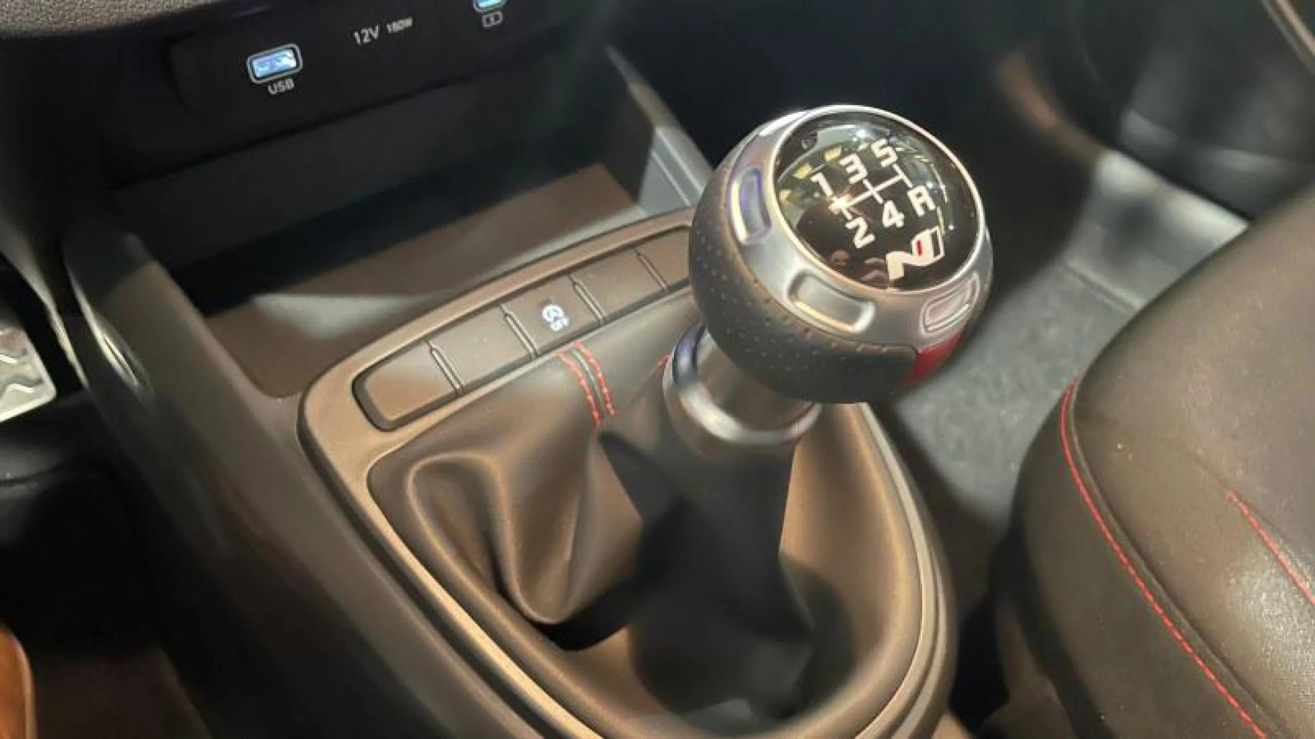 HYUNDAI I10 1.2 N LINE - Foto 27