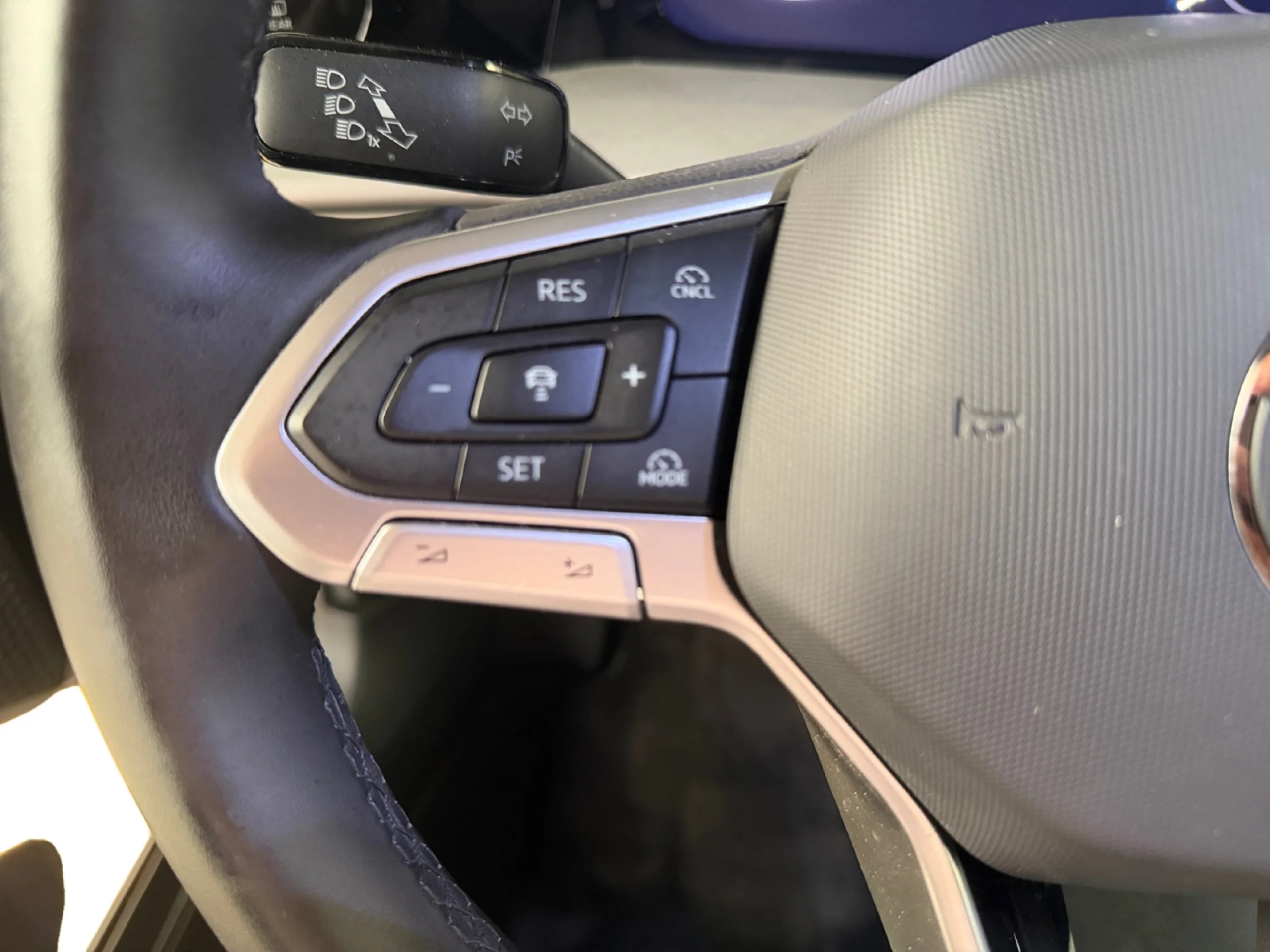 VOLKSWAGEN GOLF ··MÁS·· 2.0 TDI 85KW (115CV) - Foto 11