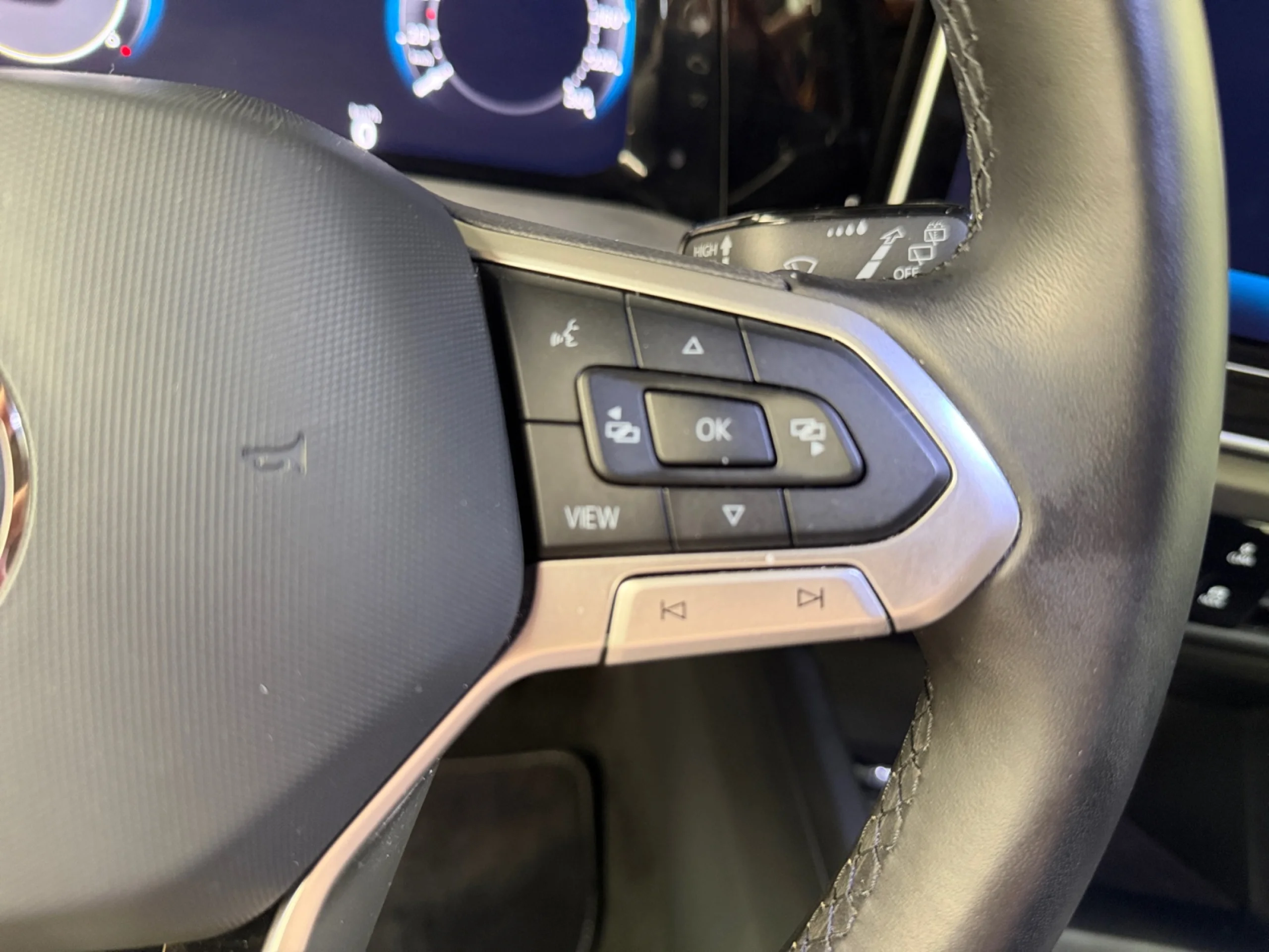 VOLKSWAGEN GOLF ··MÁS·· 2.0 TDI 85KW (115CV) - Foto 10
