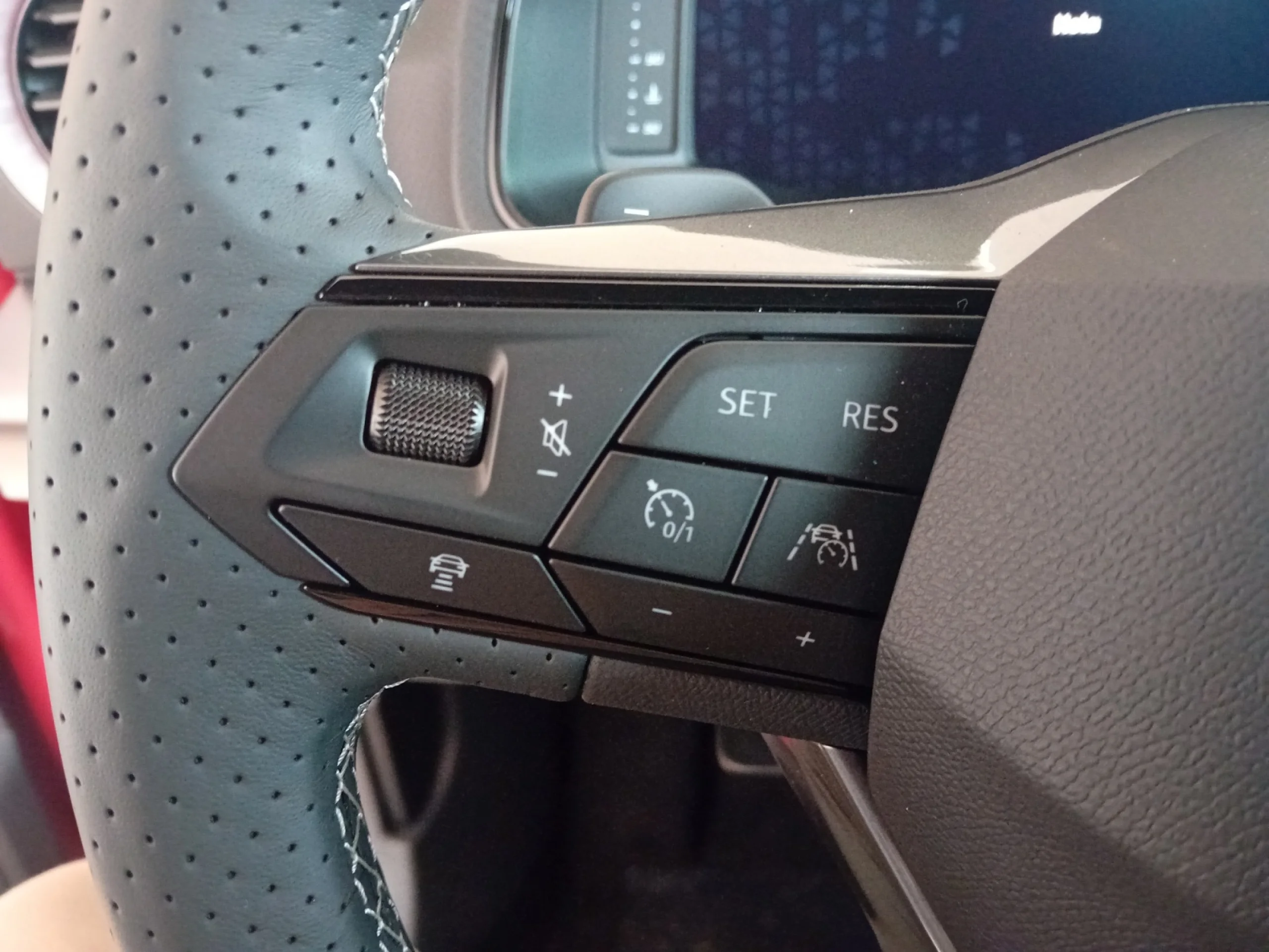 SEAT IBIZA 1.0 TSI 85KW (115CV) START&STOP FR+ - Foto 11