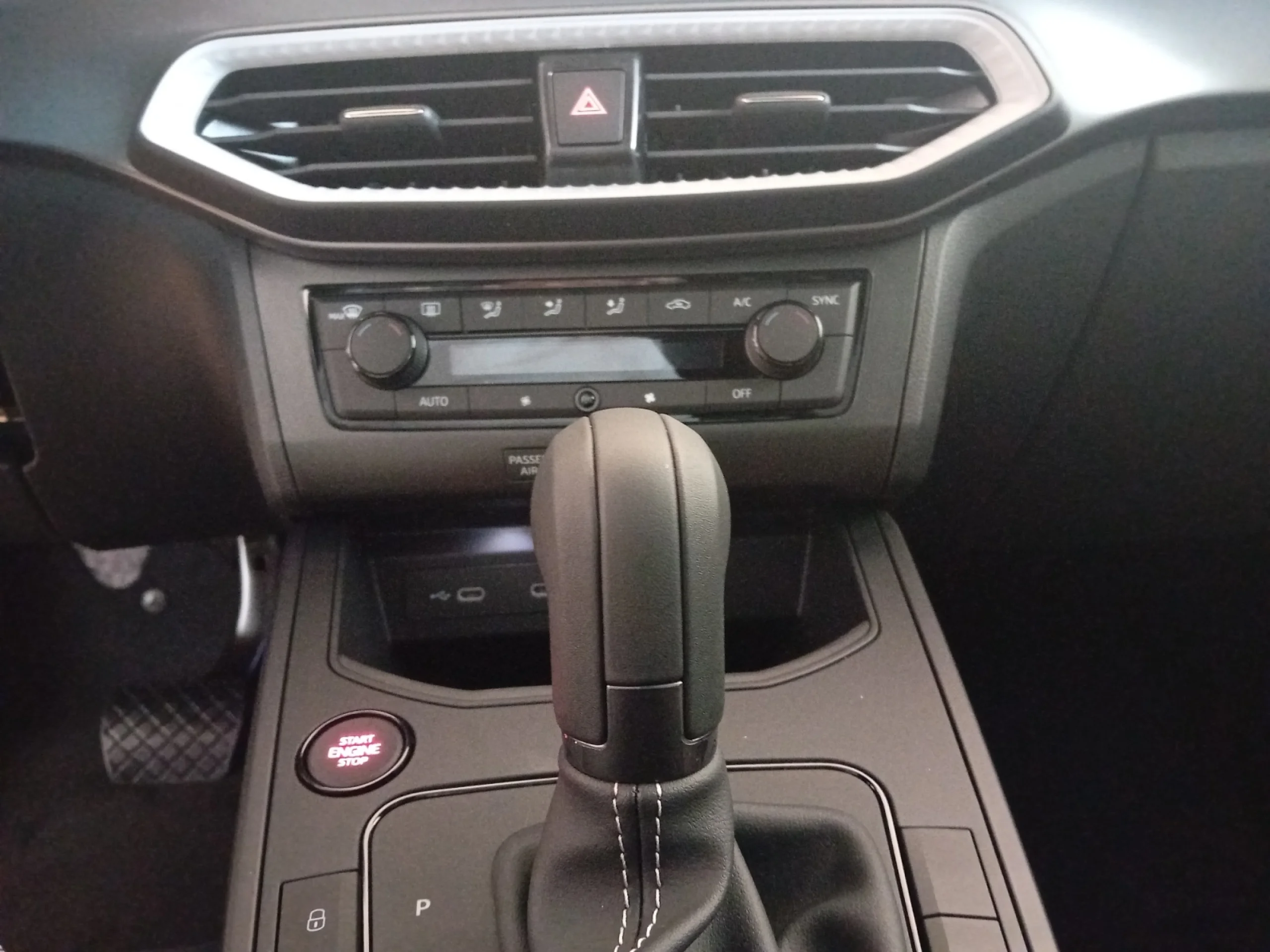 SEAT IBIZA 1.0 TSI 85KW (115CV) START&STOP FR+ - Foto 14