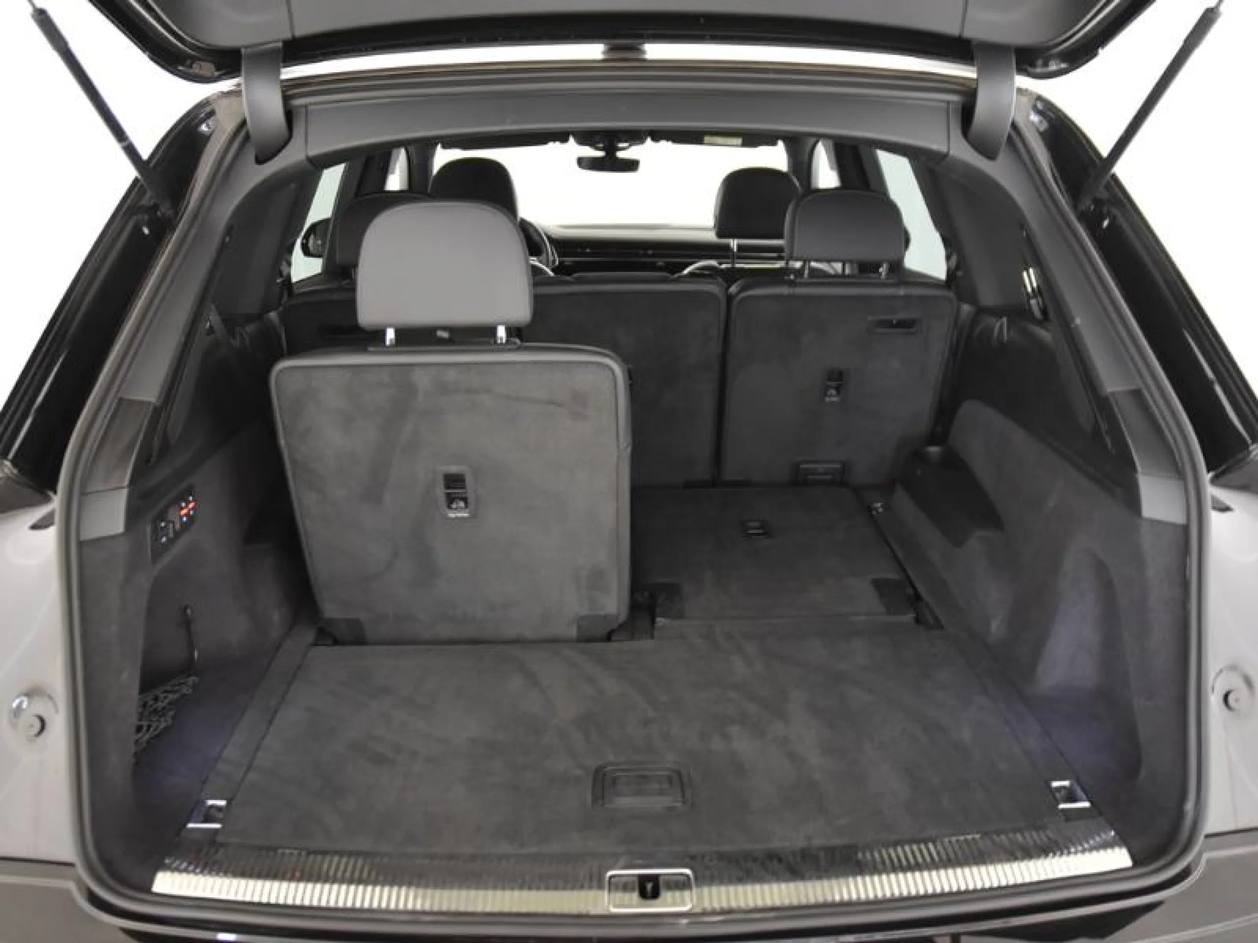 AUDI Q7 BLACK LINE ED. 50 TDI QUATTRO 210KW TIPT - Foto 7