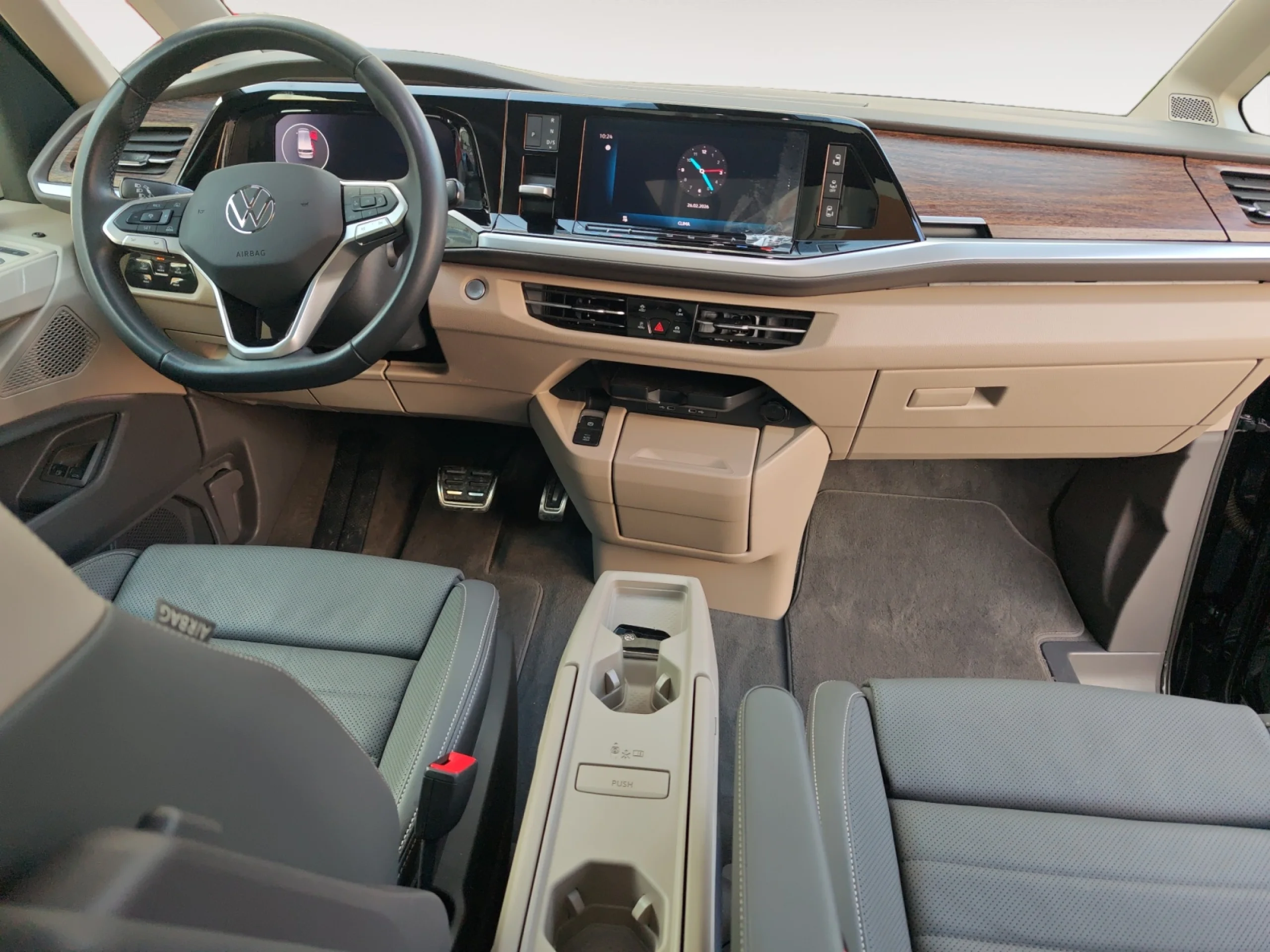 VW COMERCIALES Multivan MULTIVAN   STYLE    1.5 EHYBRID 130 KW (177 CV) / 85 KW (115CV) DSG 6 VEL. 4MOTION   CON VOLADIZO 19,7 KWH - Foto 4