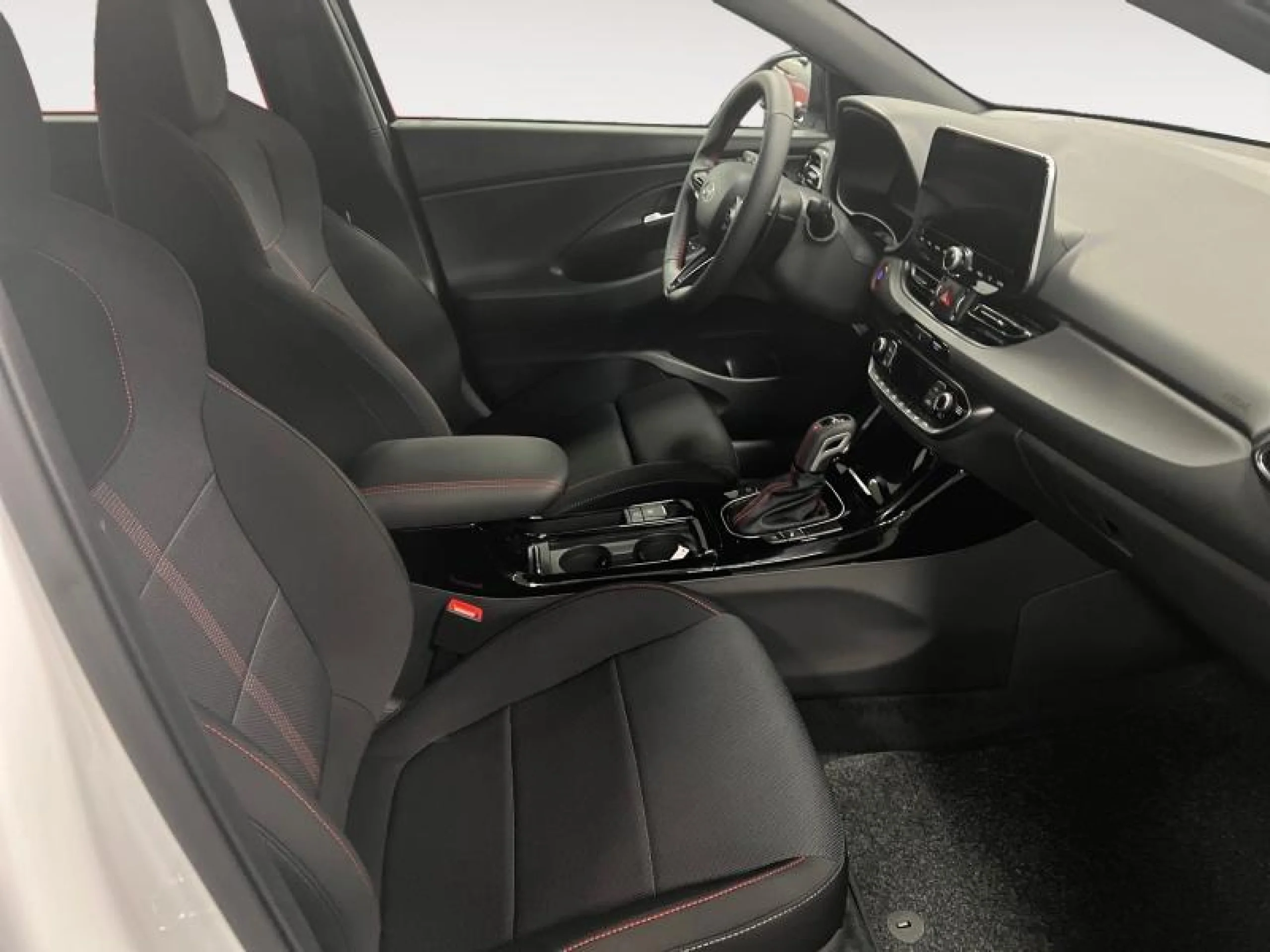 HYUNDAI I30 1.5 TGDI 48V N LINE DCT - Foto 7