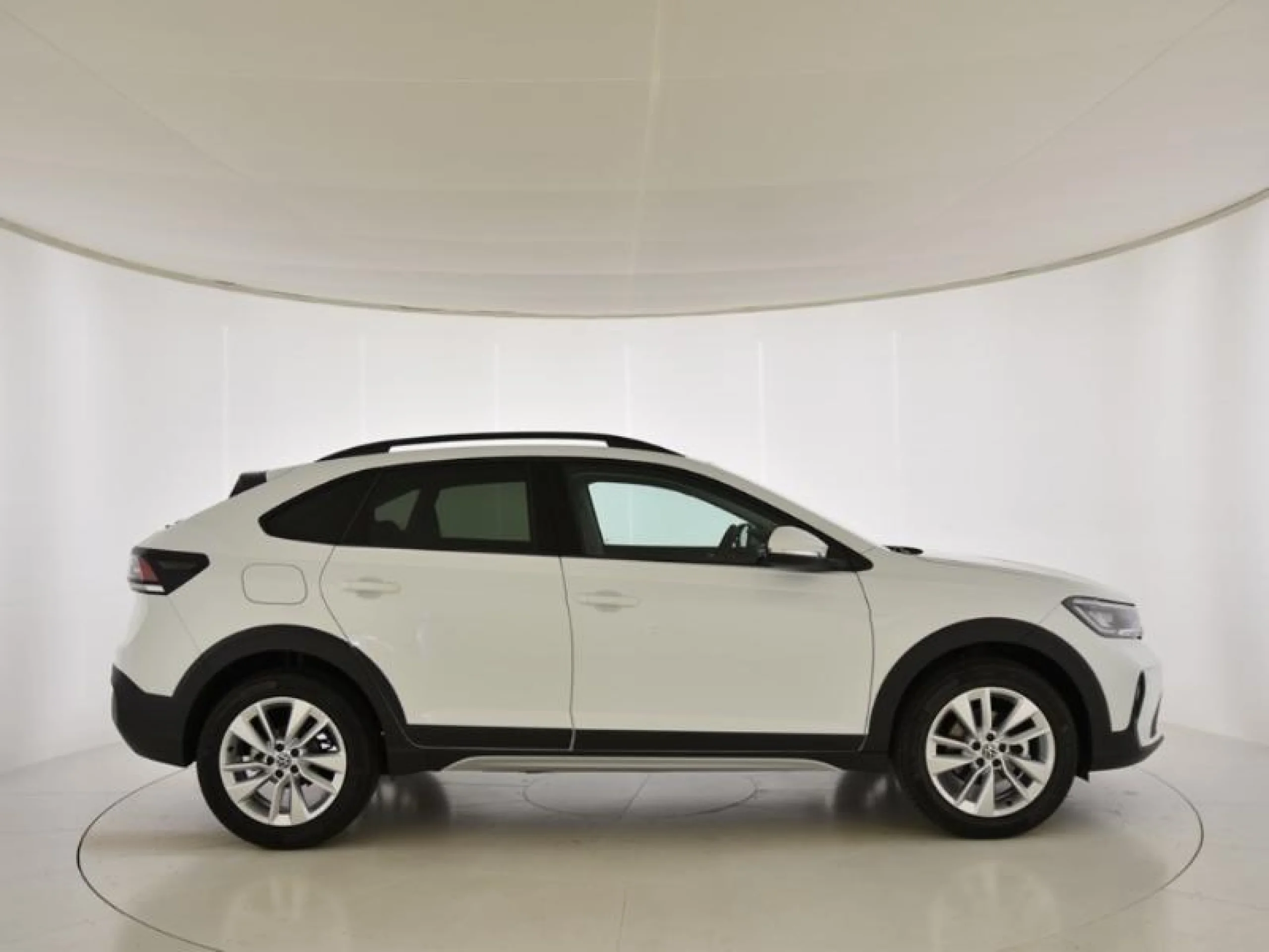 VOLKSWAGEN TAIGO LIFE 1.0 TSI 81KW (110CV) DSG - Foto 3