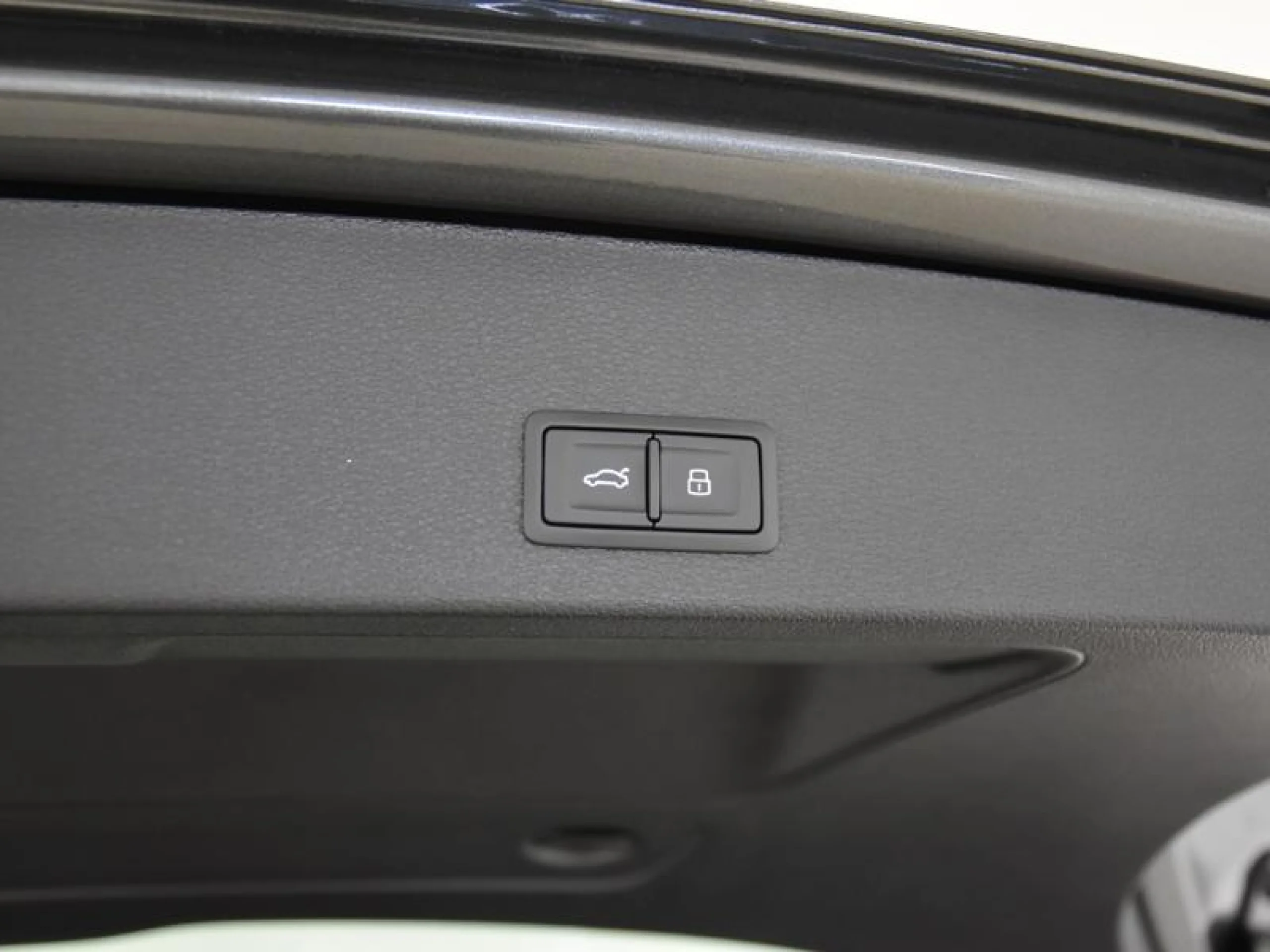 AUDI Q2 BLACK LINE 30 TDI 85KW (116CV) - Foto 9