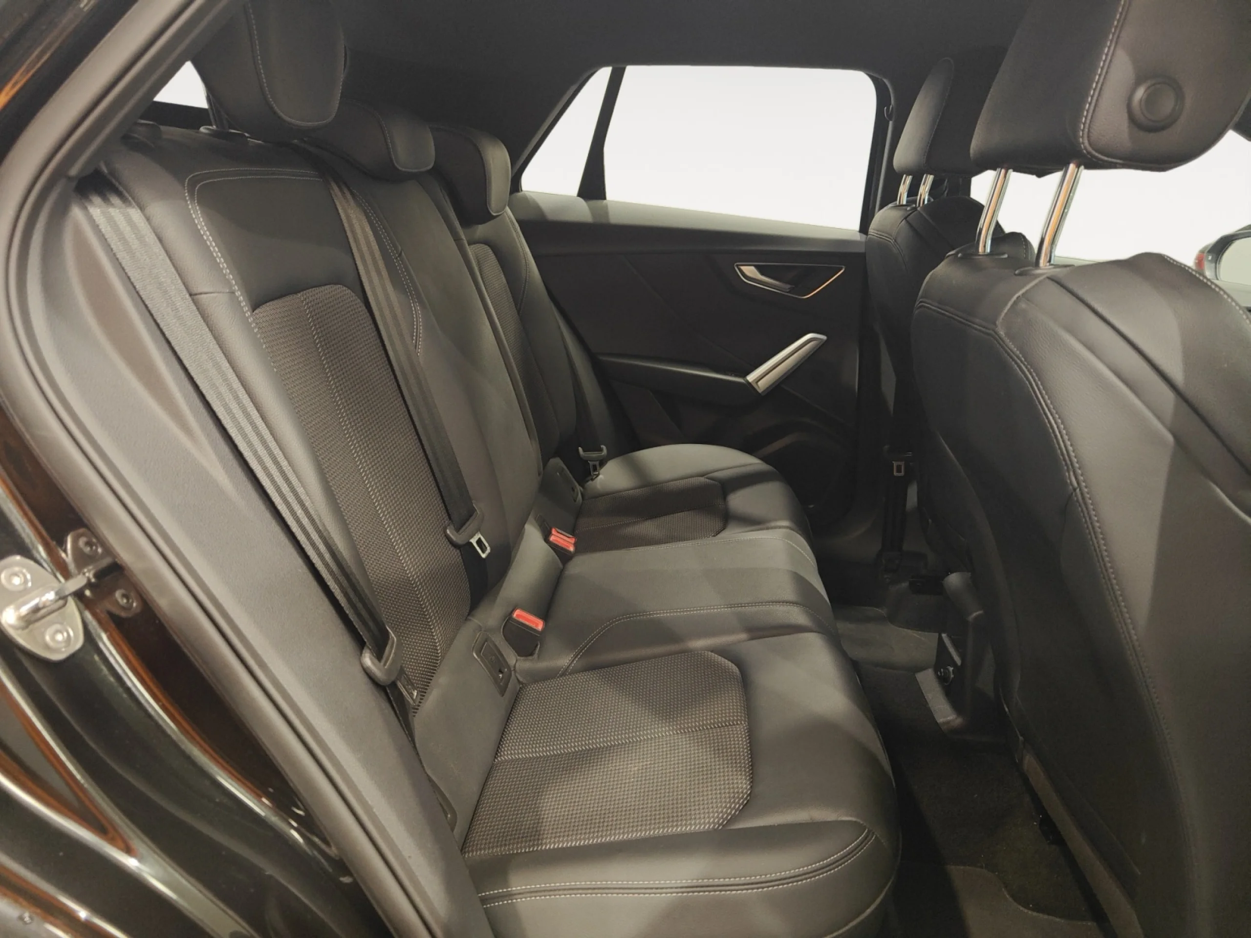 AUDI Q2 ADRENALIN BLACK ED 35 TDI 110KW S TRONIC - Foto 6