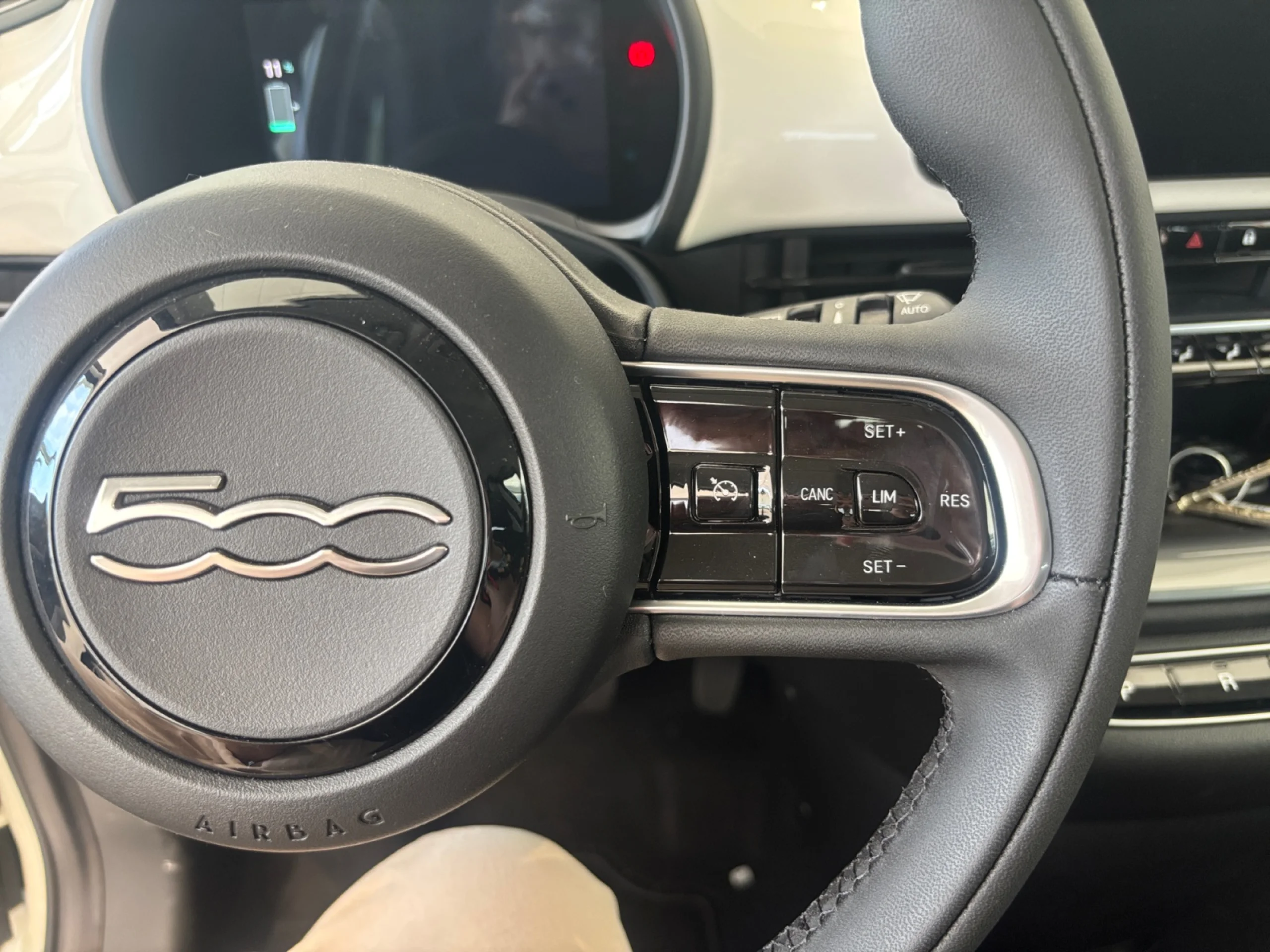 FIAT 500 500 BEV HATCHBACK MY24 500 ELÉCTRICO 320KM 87KW (118CV) - Foto 12