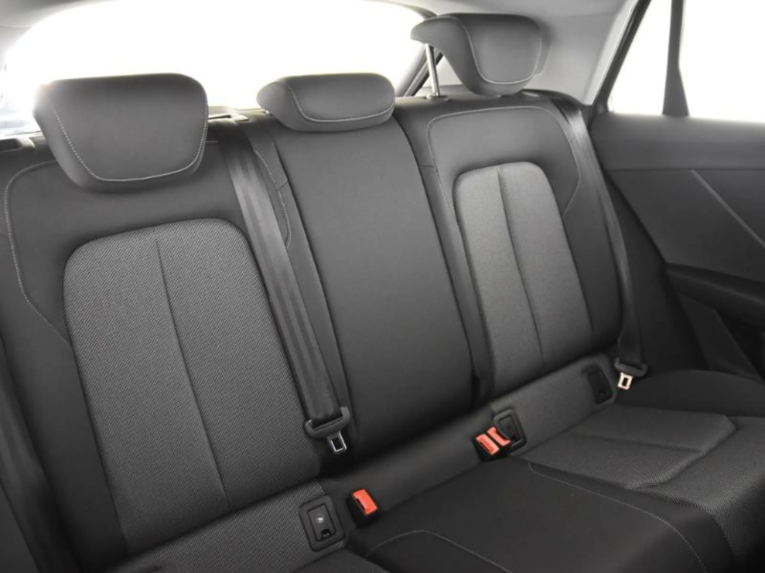 AUDI Q2 S LINE 30 TDI 85KW (116CV) - Foto 6