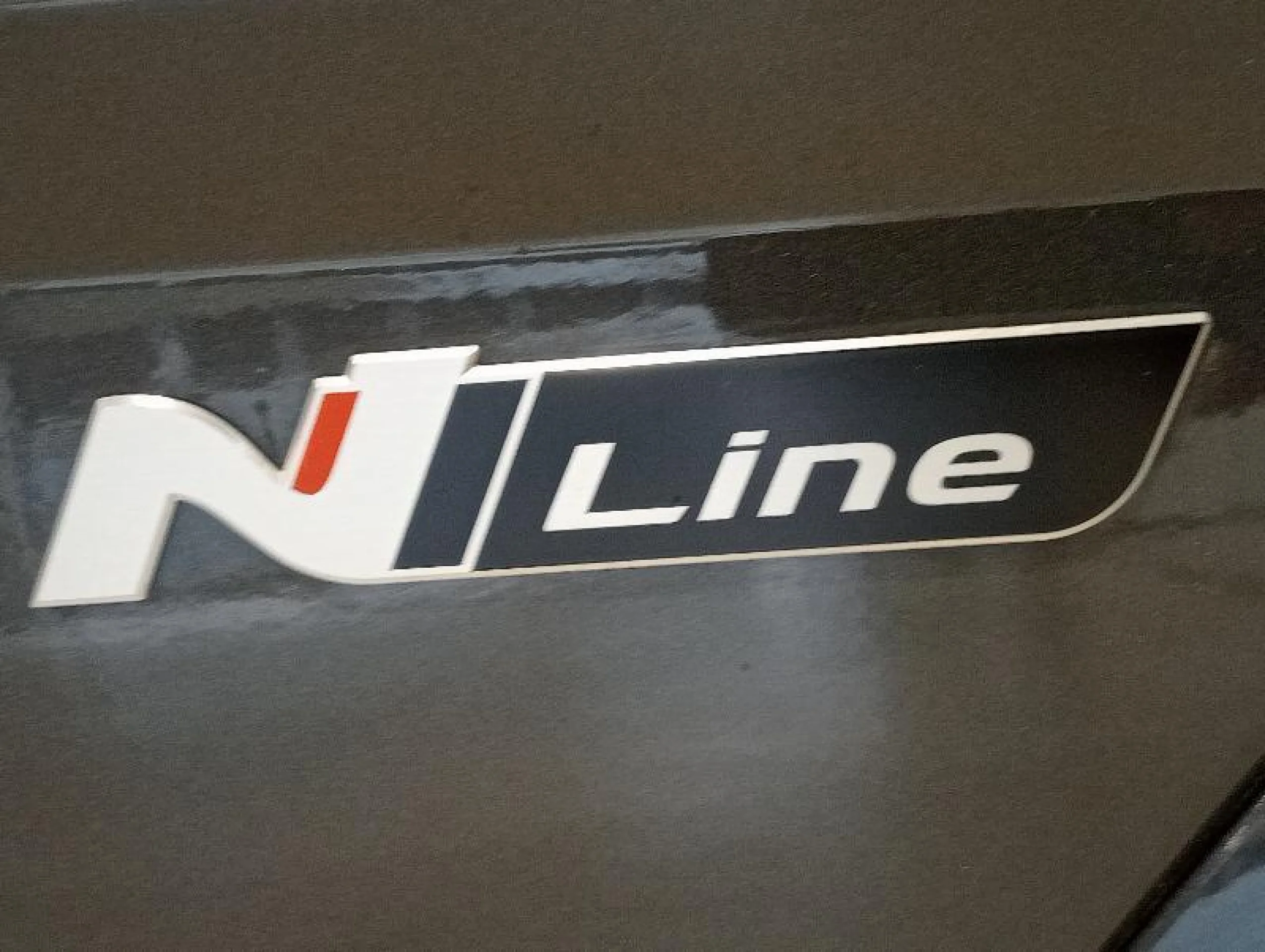 HYUNDAI KONA 1.0T 100CV N LINE - Foto 8