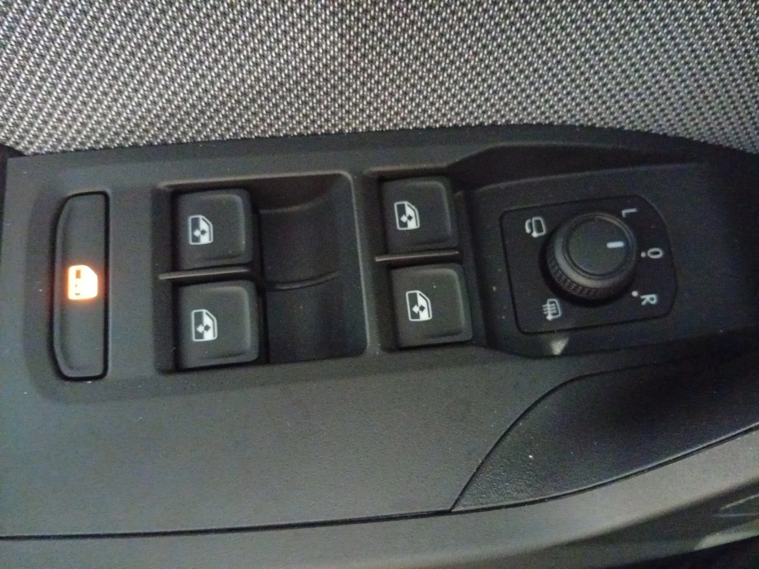 SEAT LEON 1.5 ETSI 110KW DSG S&S STYLE SPEC ED - Foto 12