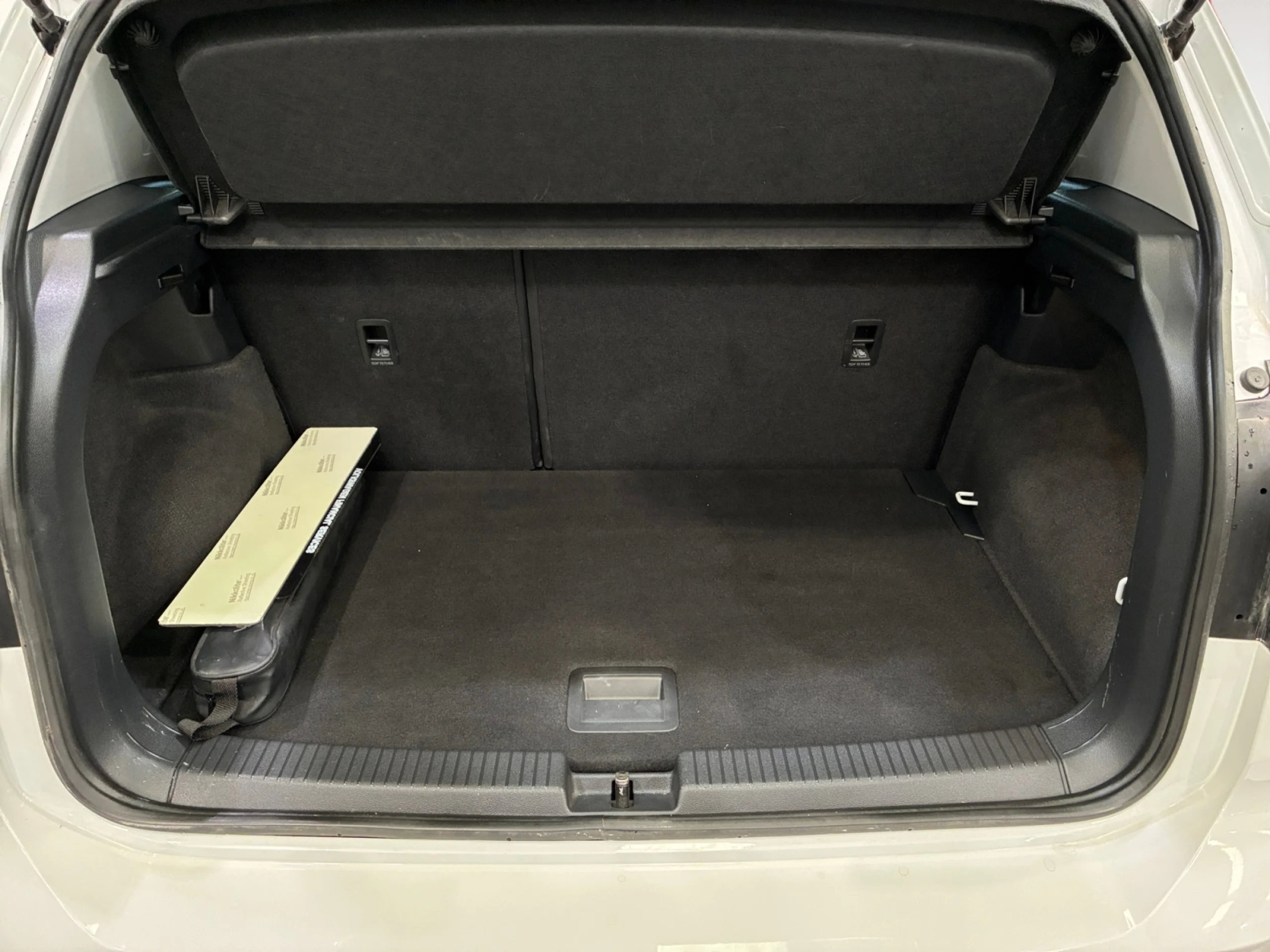 VOLKSWAGEN T CROSS ADVANCE 1.0 TSI 81KW (110CV) - Foto 7
