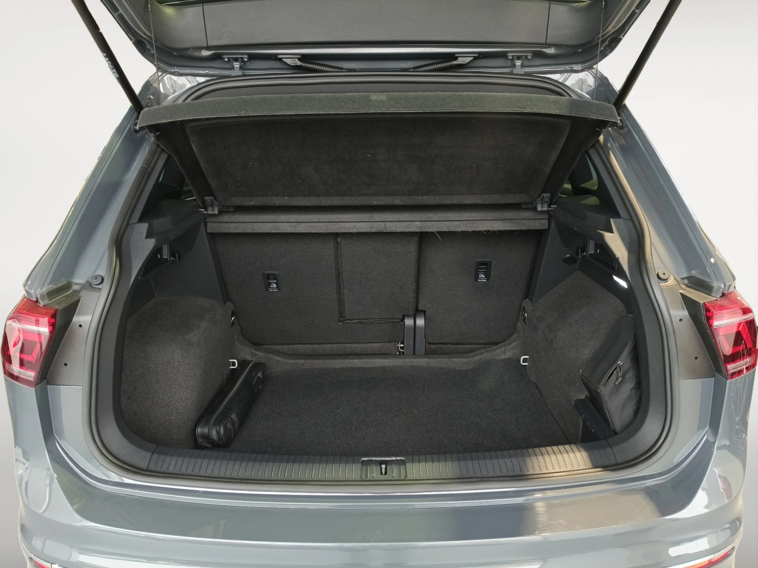 VOLKSWAGEN TIGUAN R LINE 2.0 TDI 110KW (150CV) DSG - Foto 7