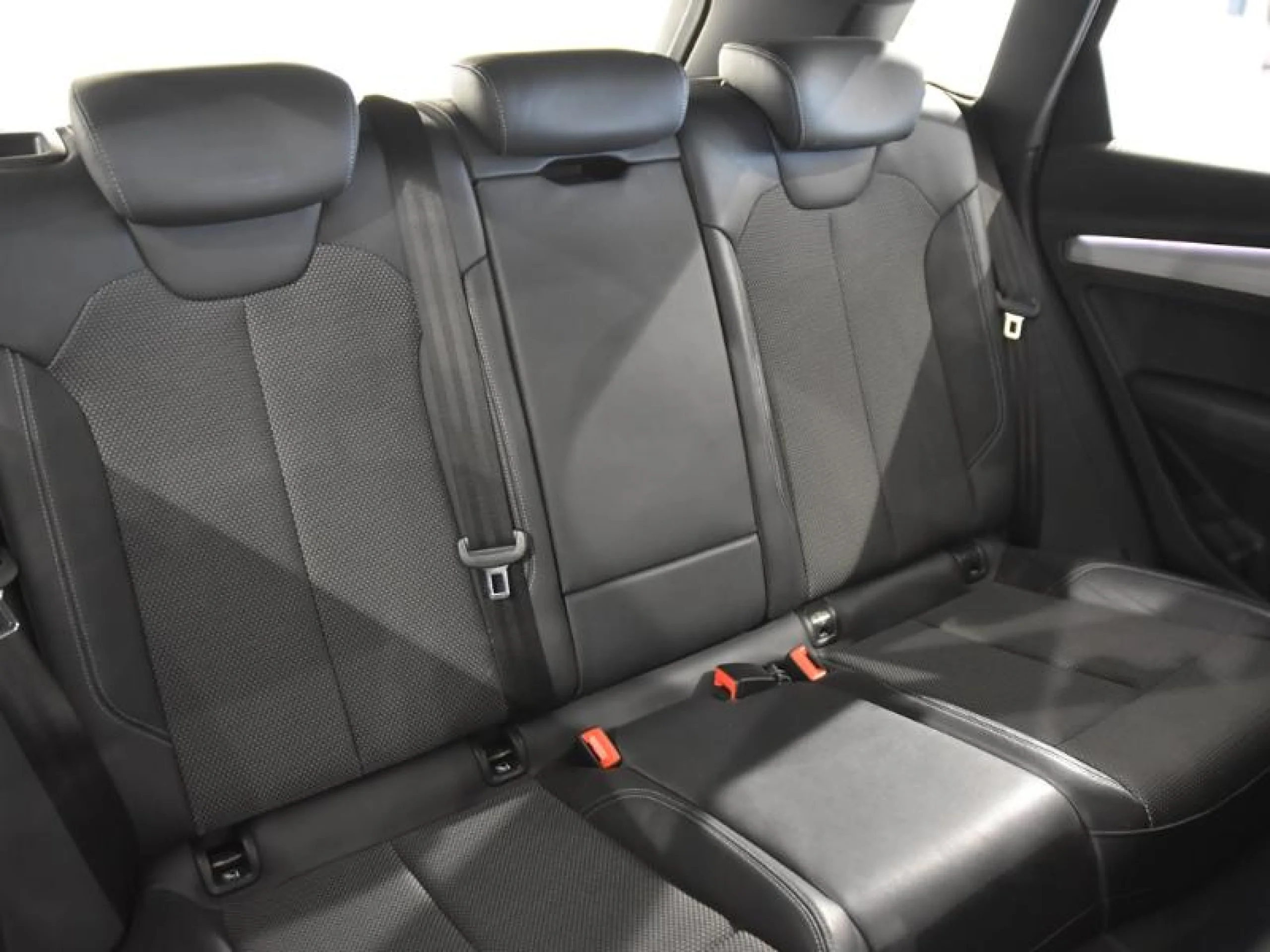 AUDI Q5 S LINE 40 TDI 140KW QUATTRO S TRONIC - Foto 5