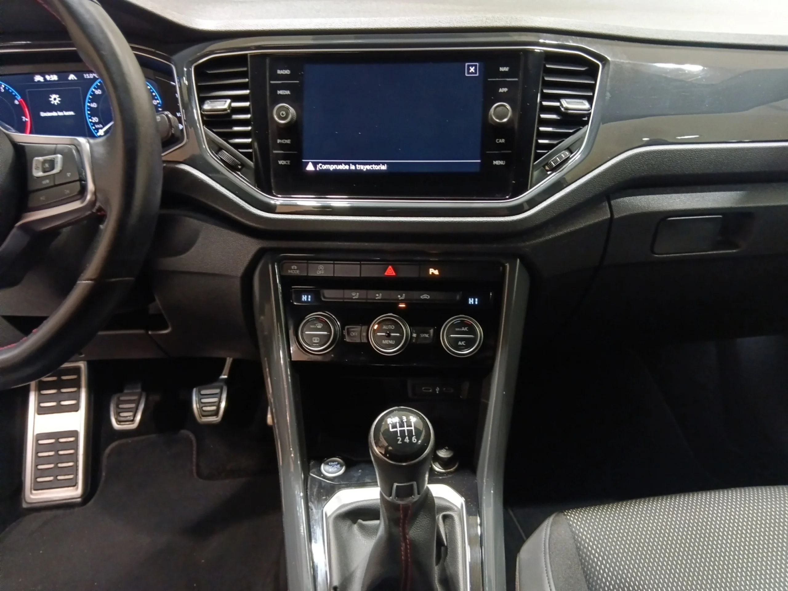 VOLKSWAGEN T ROC 1.5 TSI SPORT - Foto 10