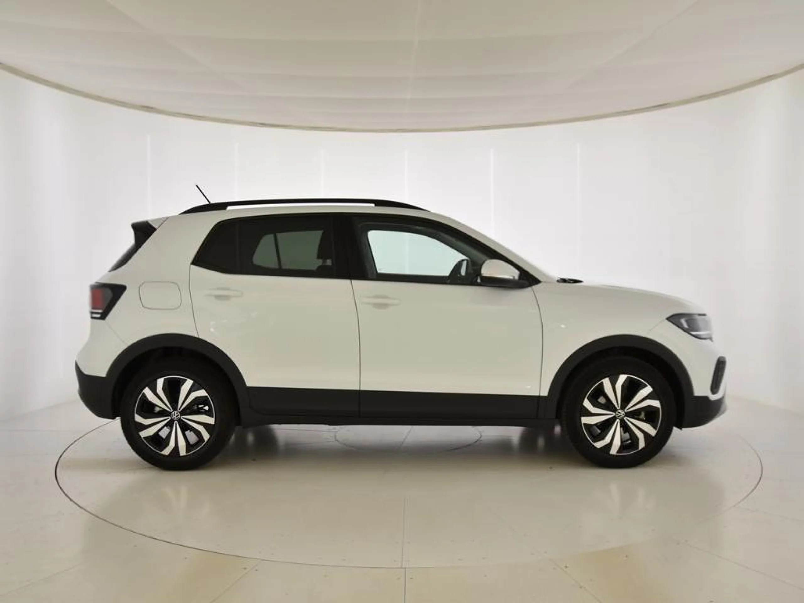 VOLKSWAGEN T CROSS ··MÁS·· 1.0 TSI 85KW (115CV) - Foto 3