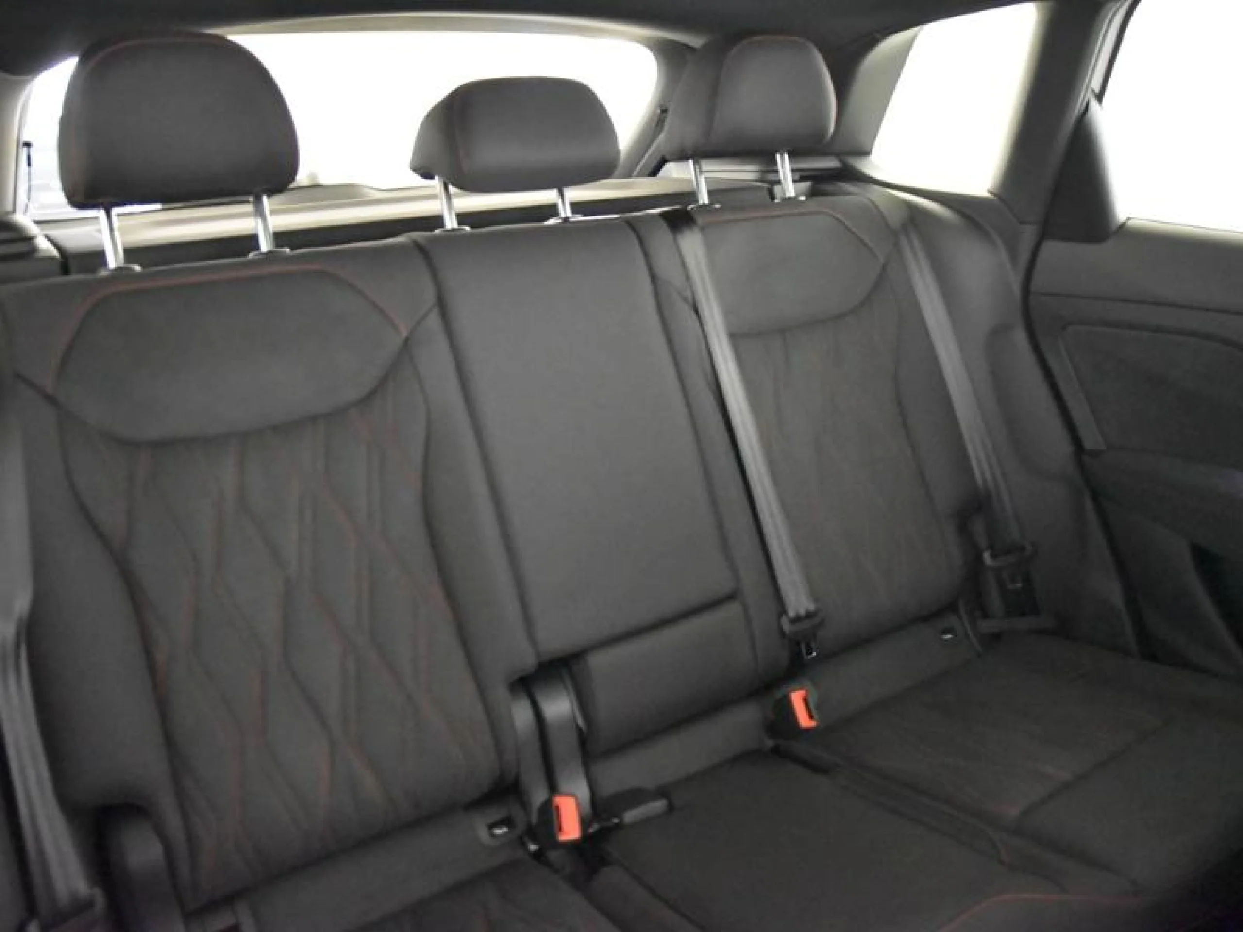 AUDI Q3 BLACK LINE TDI 110 KW S TRONIC - Foto 5