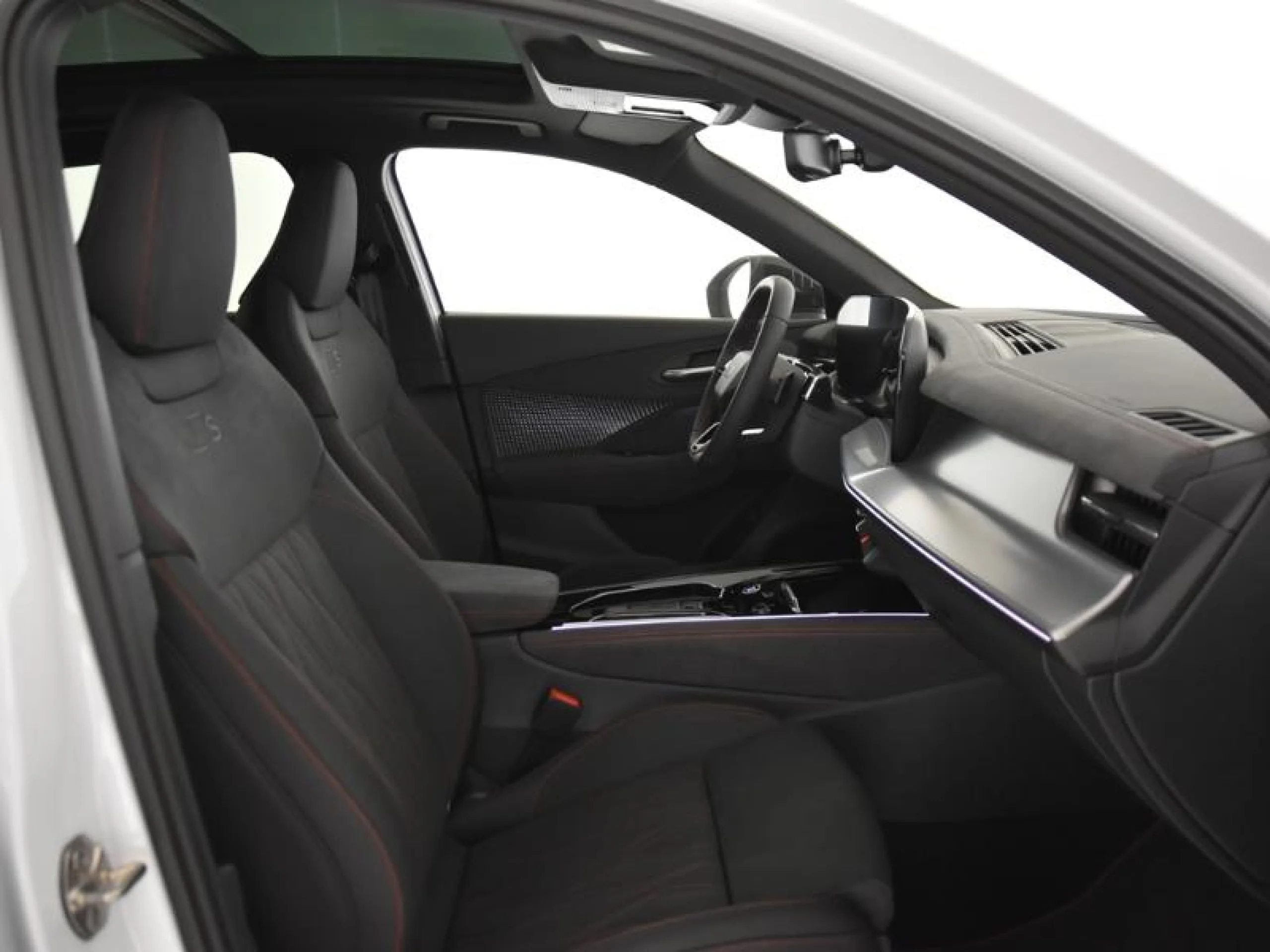 AUDI Q3 BLACK LINE TDI 110 KW S TRONIC - Foto 6