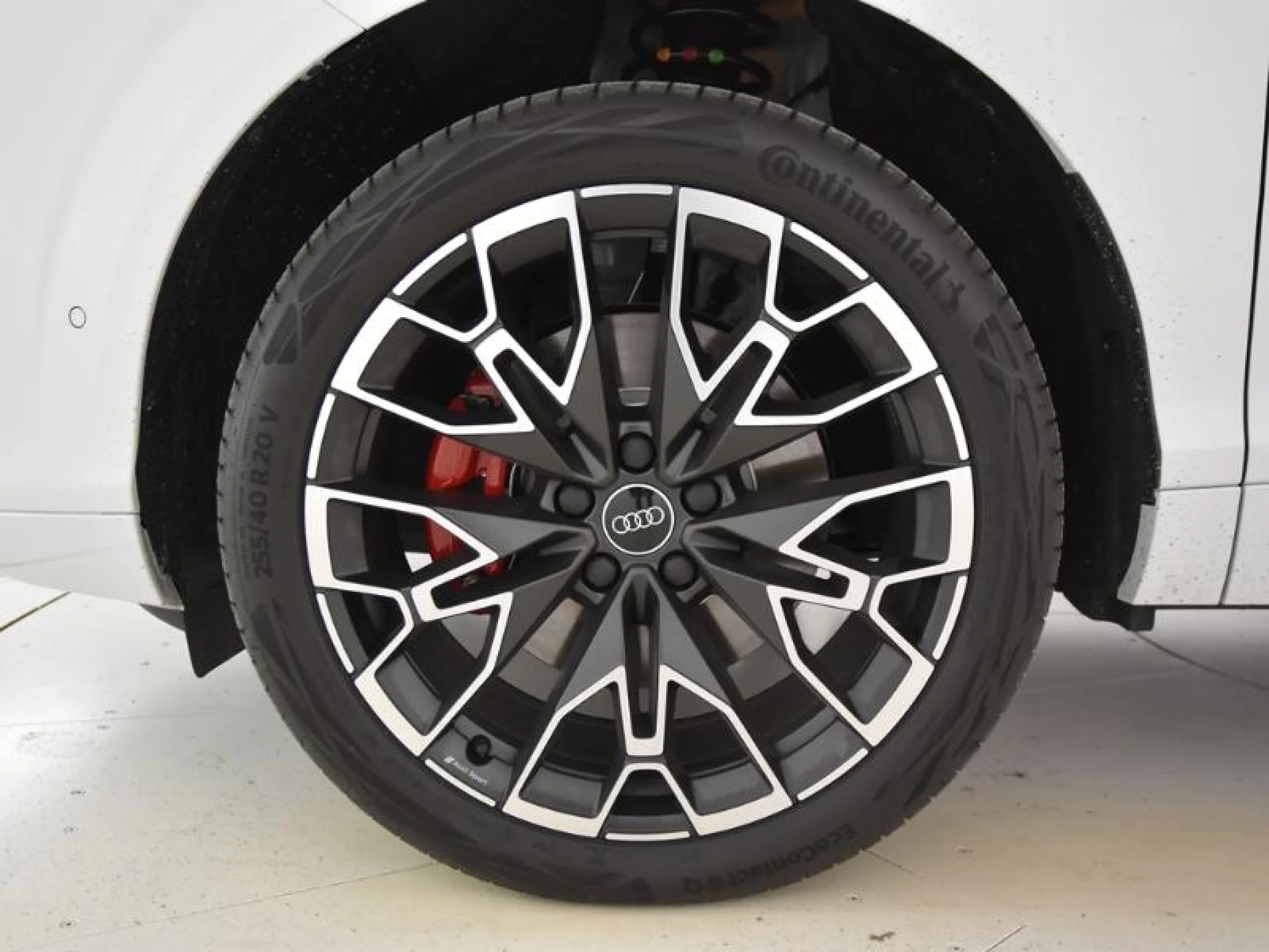 AUDI Q3 BLACK LINE TDI 110 KW S TRONIC - Foto 8