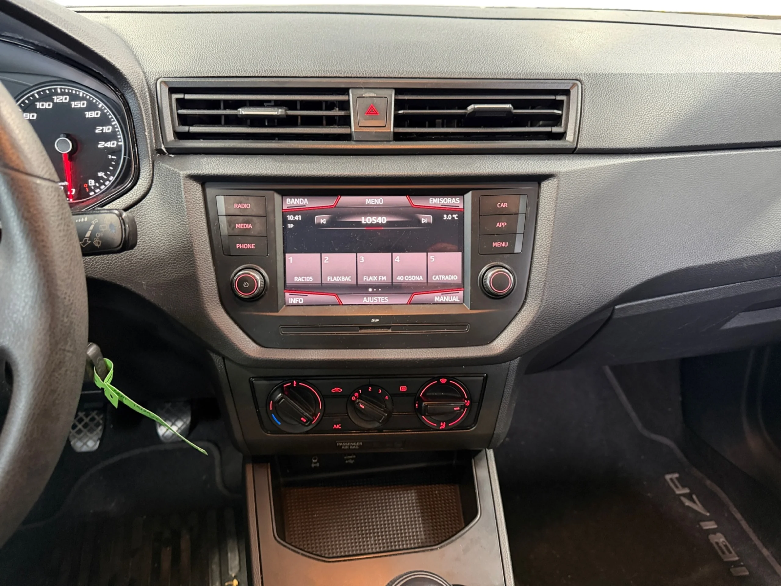 SEAT IBIZA 1.0 ECOTSI 70KW (95CV) REFERENCE PLUS - Foto 9