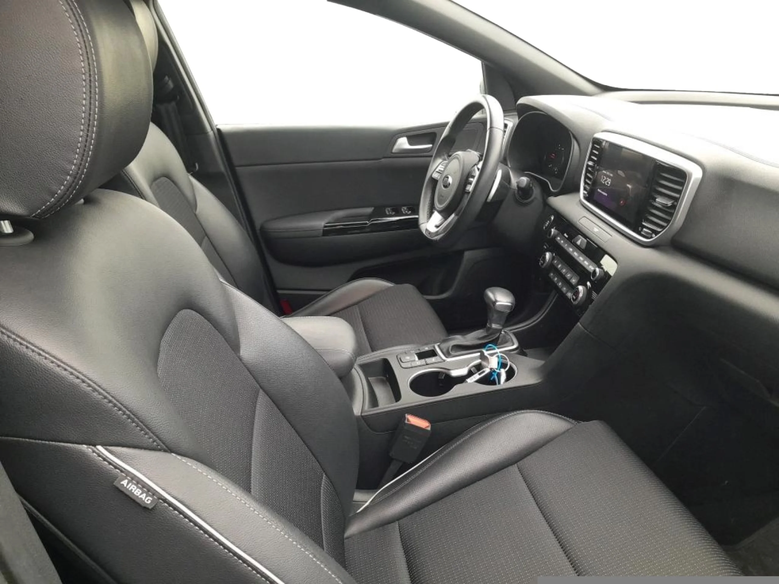 KIA SPORTAGE 1.6 MHEV GT LINE ESSENTIAL 136CV DCT 4X2 - Foto 4