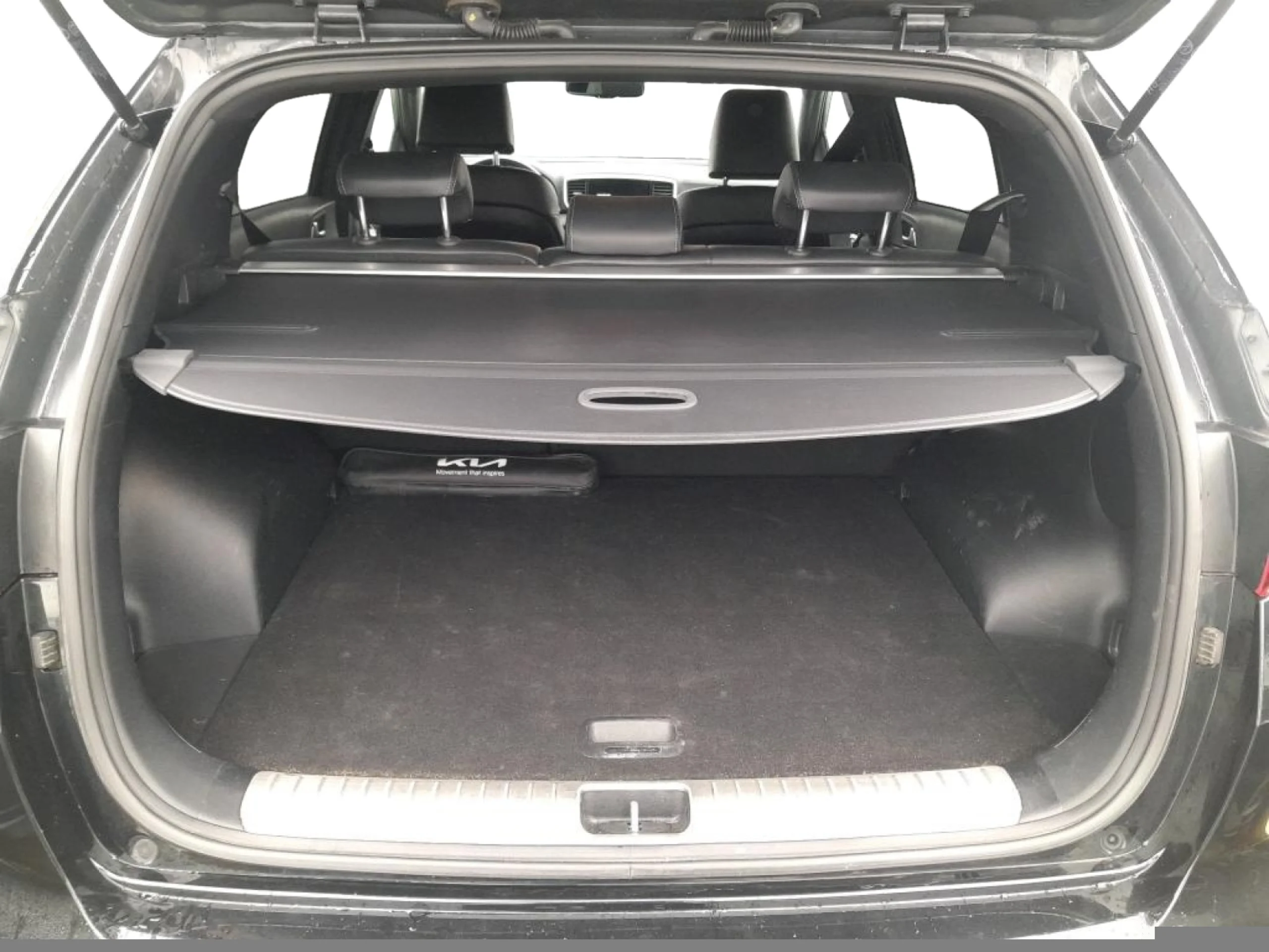 KIA SPORTAGE 1.6 MHEV GT LINE ESSENTIAL 136CV DCT 4X2 - Foto 6