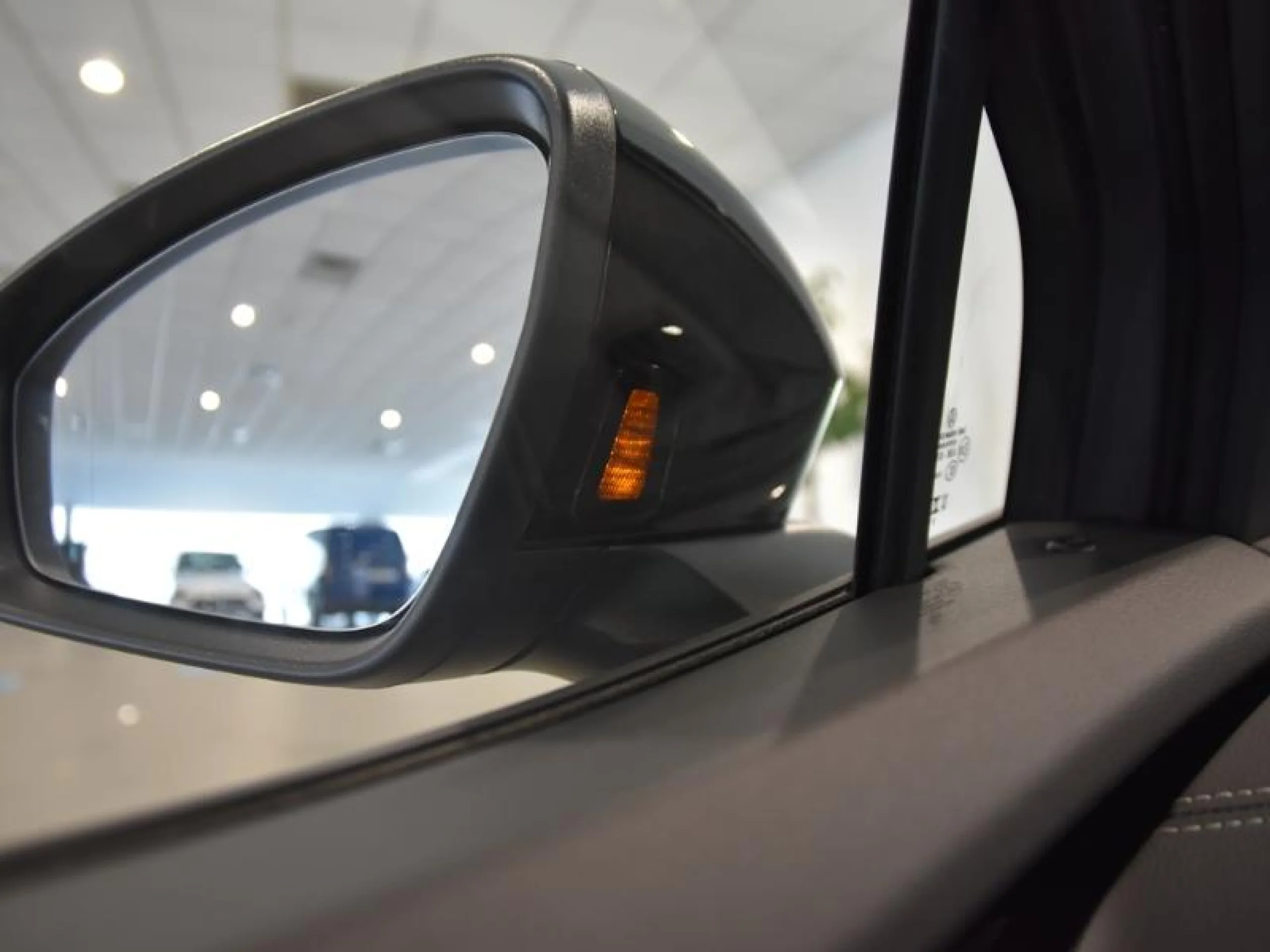 VOLKSWAGEN ID.4 ID.4 PRO BLACK PRO BLACK 210 KW (286 CV) 77 KWH AUTOMÁTICO 1 VEL. - Foto 22