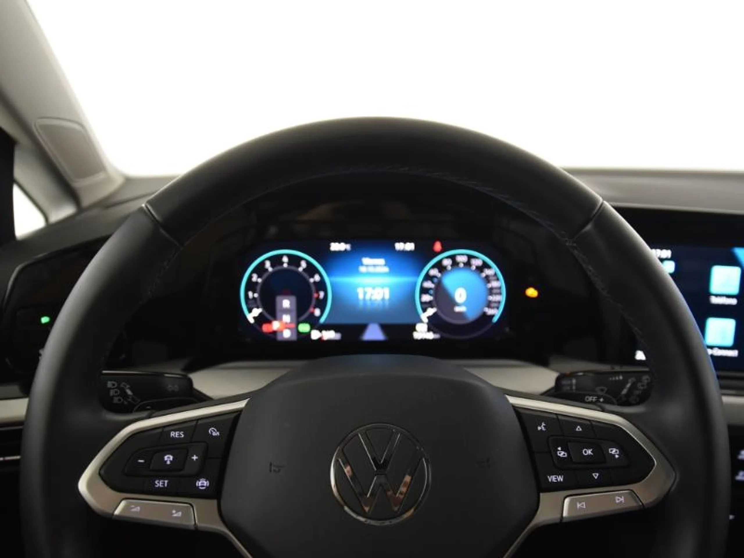 VOLKSWAGEN GOLF LIFE 2.0 TDI 110KW (150CV) DSG - Foto 13