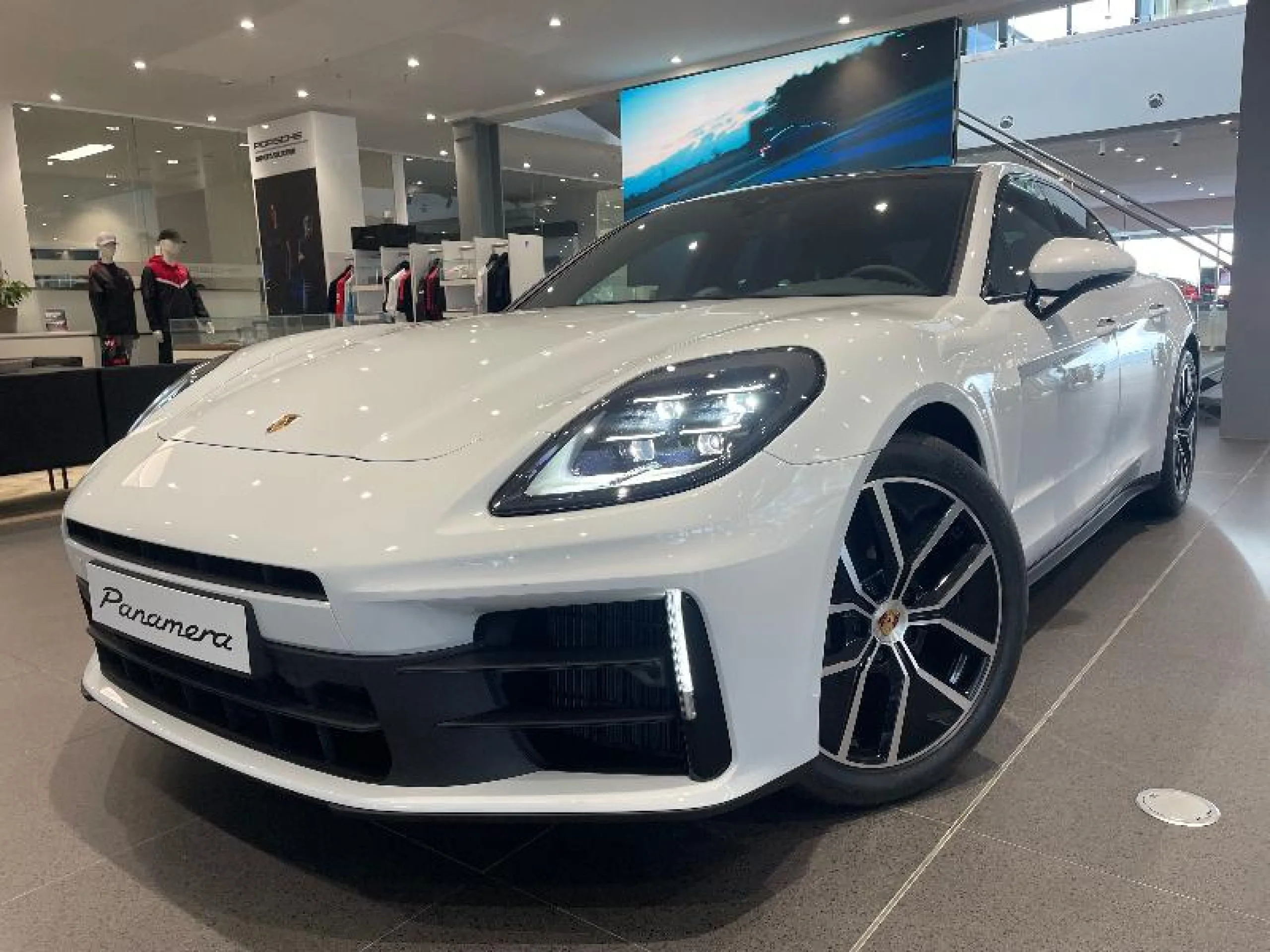 PORSCHE PANAMERA 4 - Foto 1