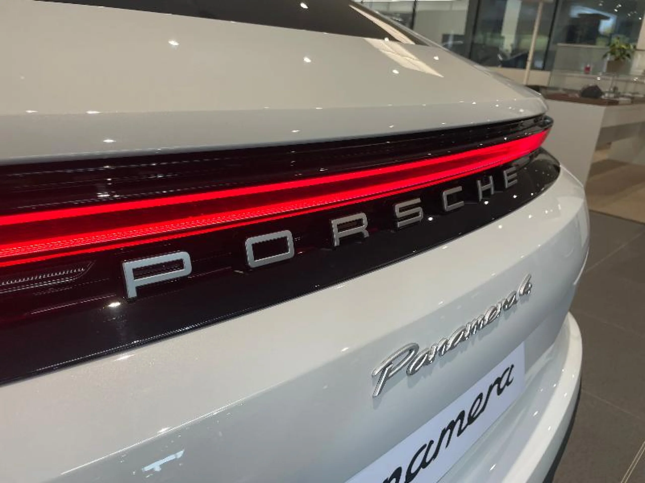 PORSCHE PANAMERA 4 - Foto 24