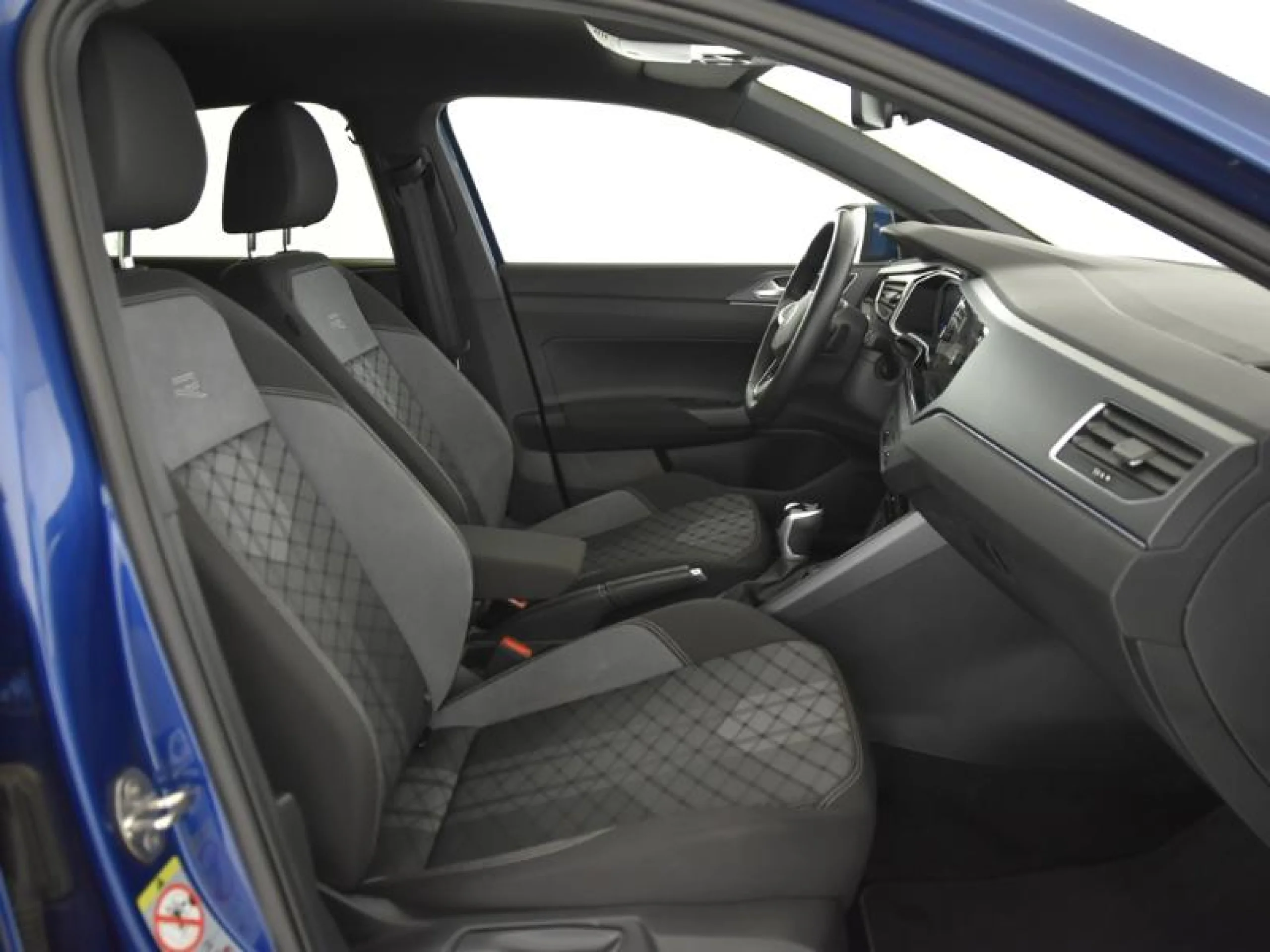 VOLKSWAGEN TAIGO R LINE 1.0 TSI 85KW (115CV) DSG - Foto 5