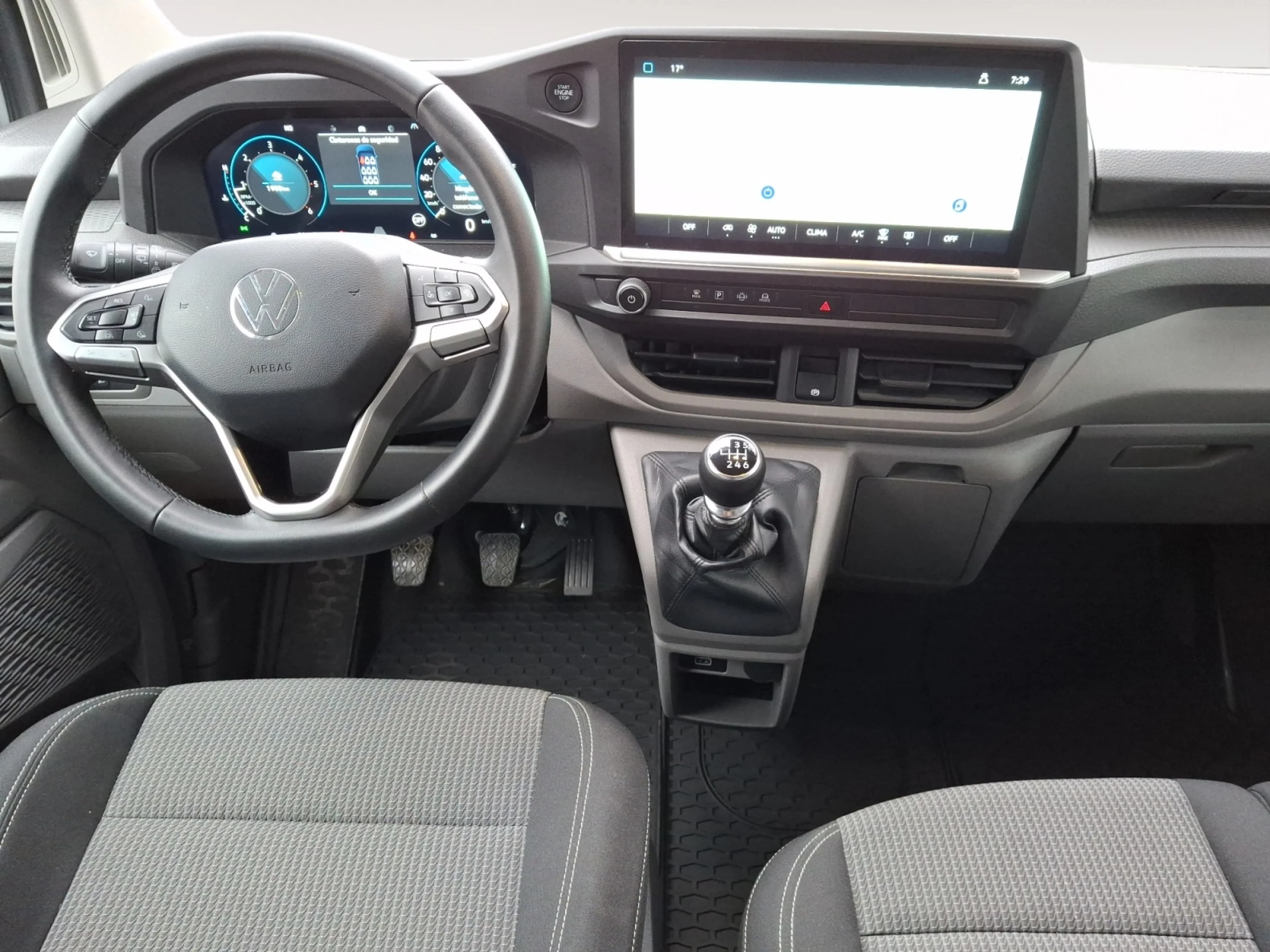 VOLKSWAGEN CARAVELLE BATALLA CORTA  2.0 TDI 81 KW (110 CV) 6 VEL. - Foto 4