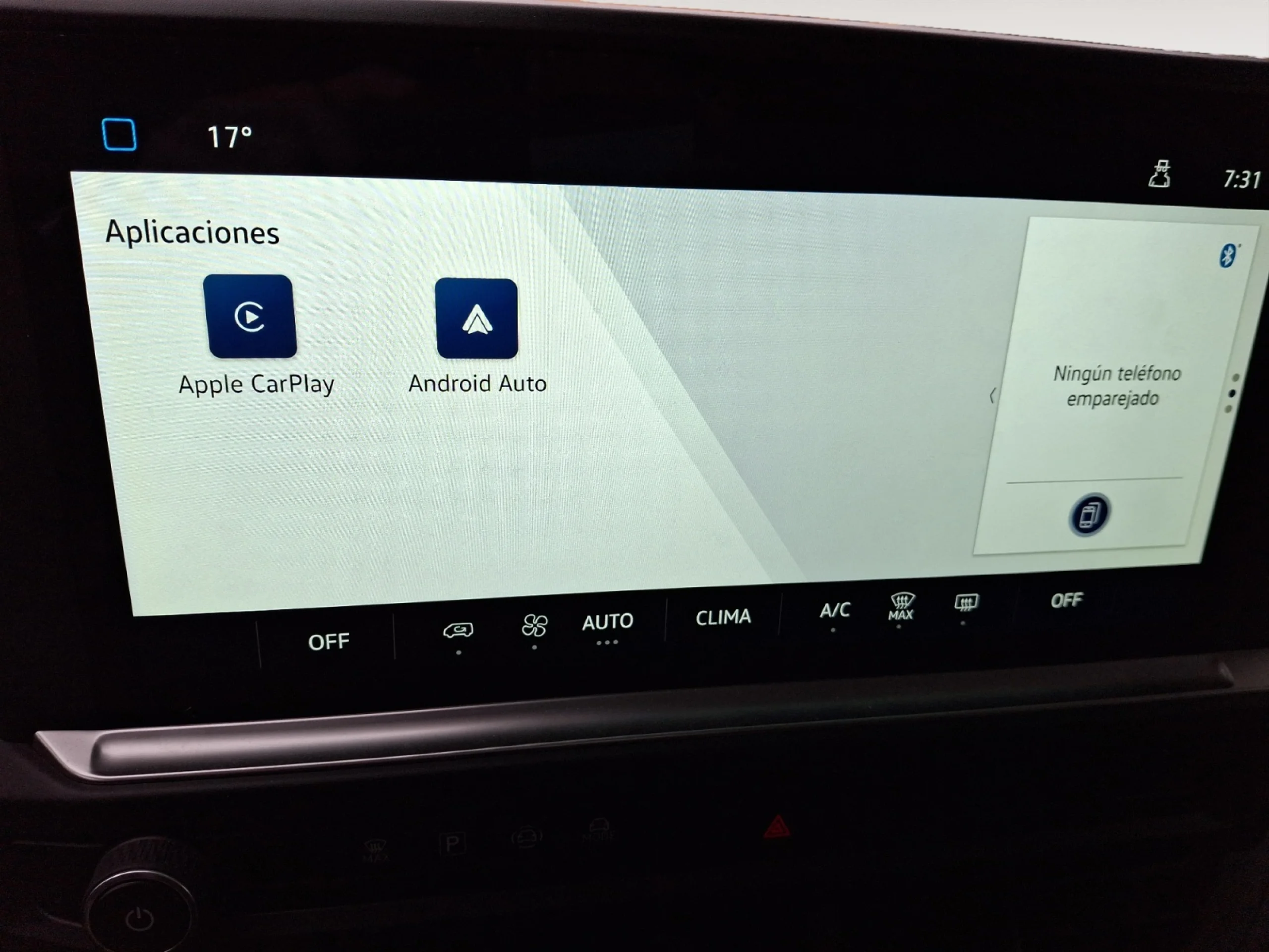 VOLKSWAGEN CARAVELLE BATALLA CORTA  2.0 TDI 81 KW (110 CV) 6 VEL. - Foto 11