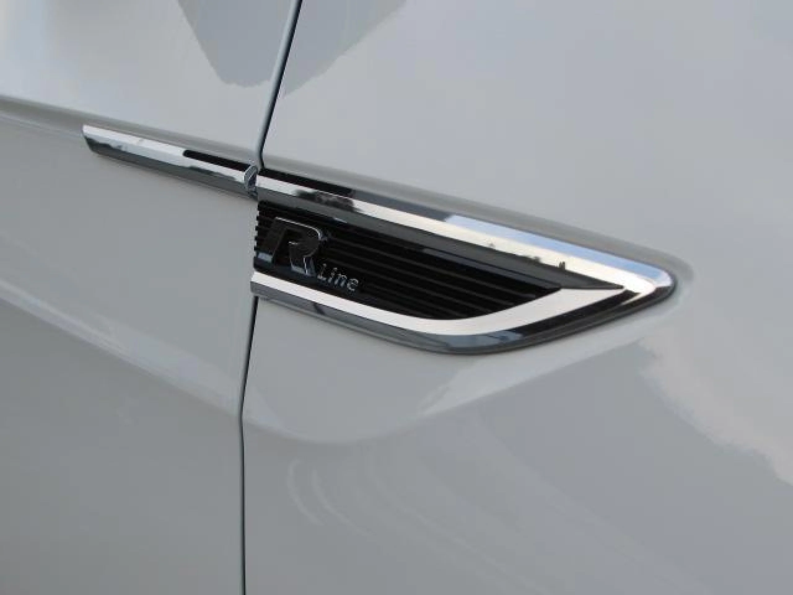 VOLKSWAGEN T CROSS T CROSS SPORT 1.0 TSI 81 KW (110 CV )  6 VEL. - Foto 9