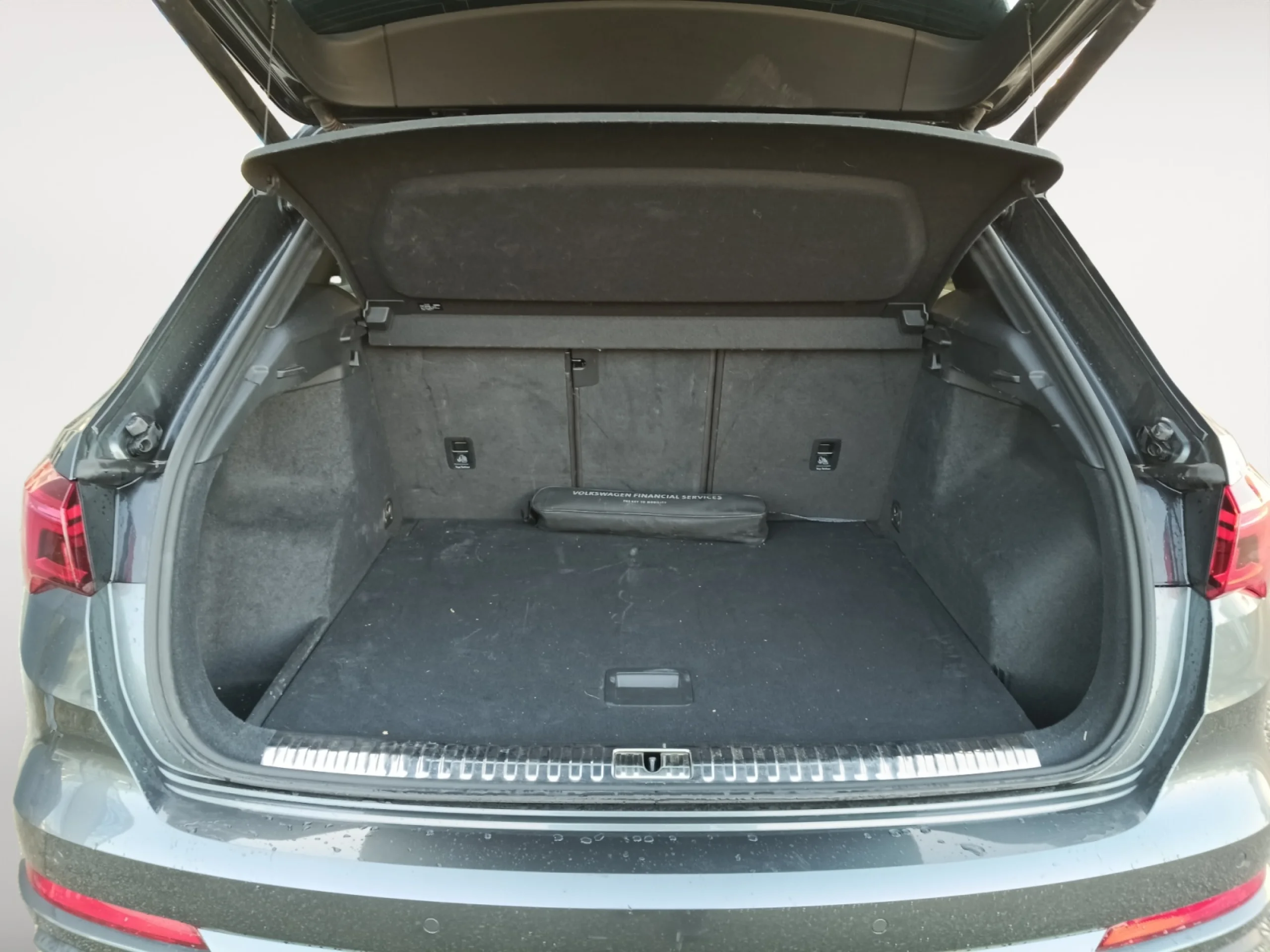 AUDI Q3 BLACK LINE 35 TDI 110KW (150CV) S TRONIC - Foto 7