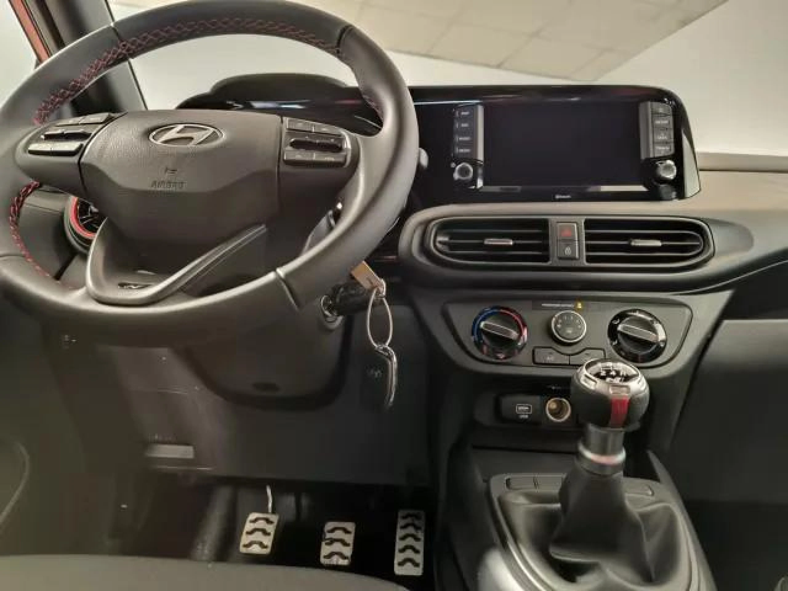 HYUNDAI I10 1.2 N LINE - Foto 5