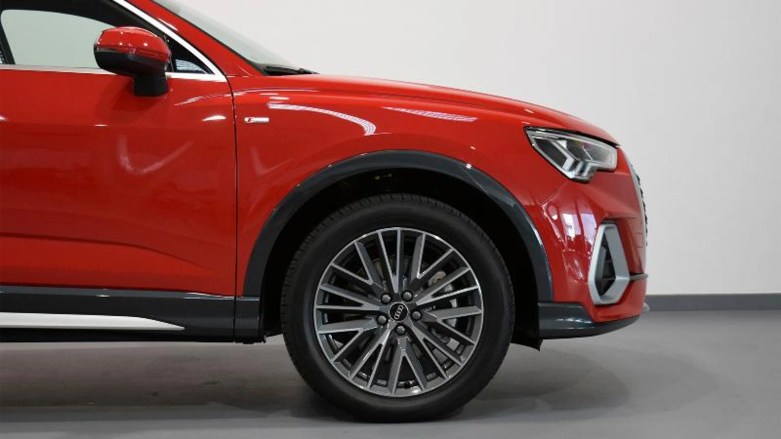 AUDI Q3 SPORTBACK 45 TFSI E 180KW S TRONIC S LINE - Foto 8