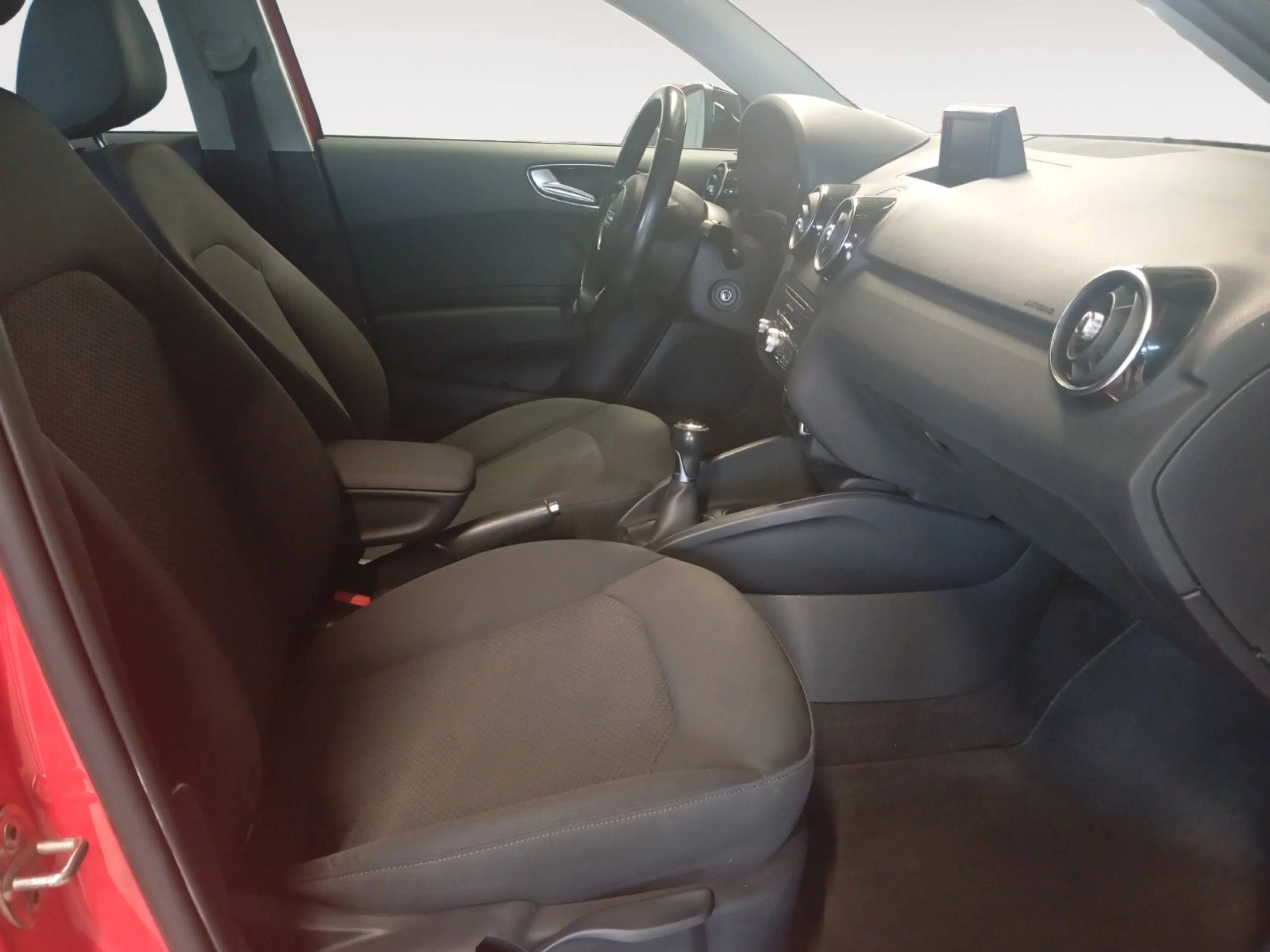AUDI A1 ADRENALIN 1.0 TFSI 70KW (95CV) SPORTBACK - Foto 5