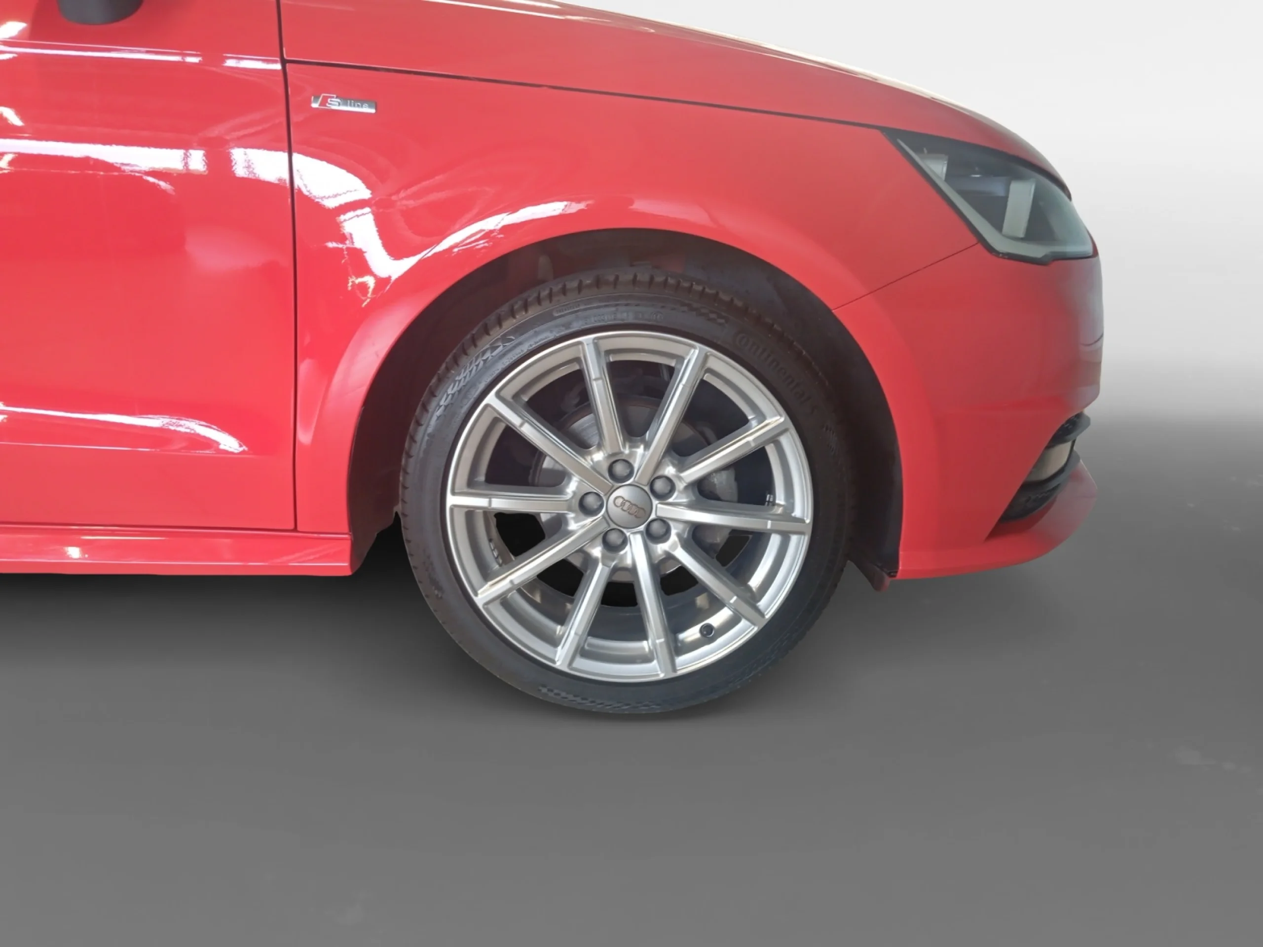 AUDI A1 ADRENALIN 1.0 TFSI 70KW (95CV) SPORTBACK - Foto 8