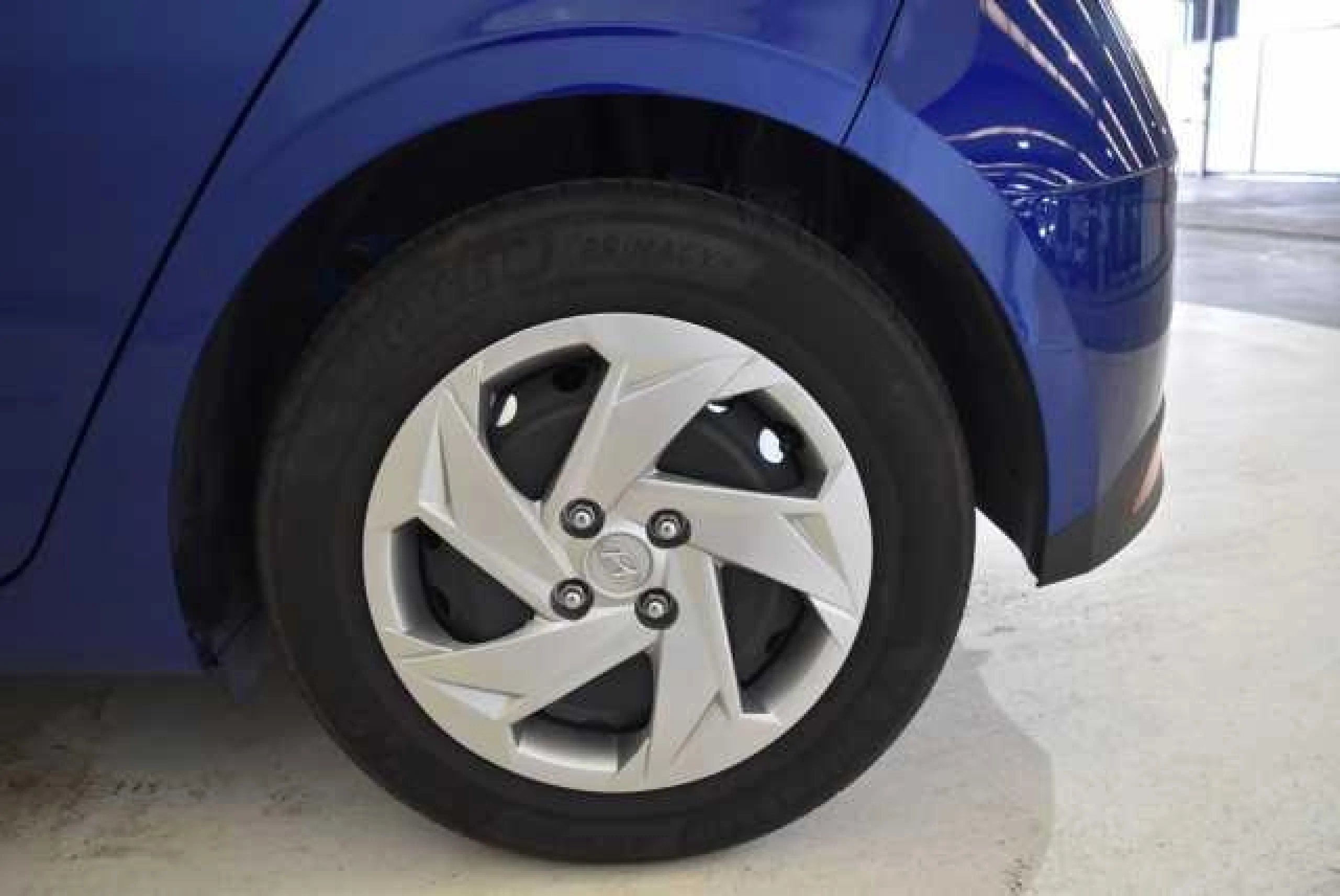 HYUNDAI I20 1.2 MPI ESSENCE - Foto 11