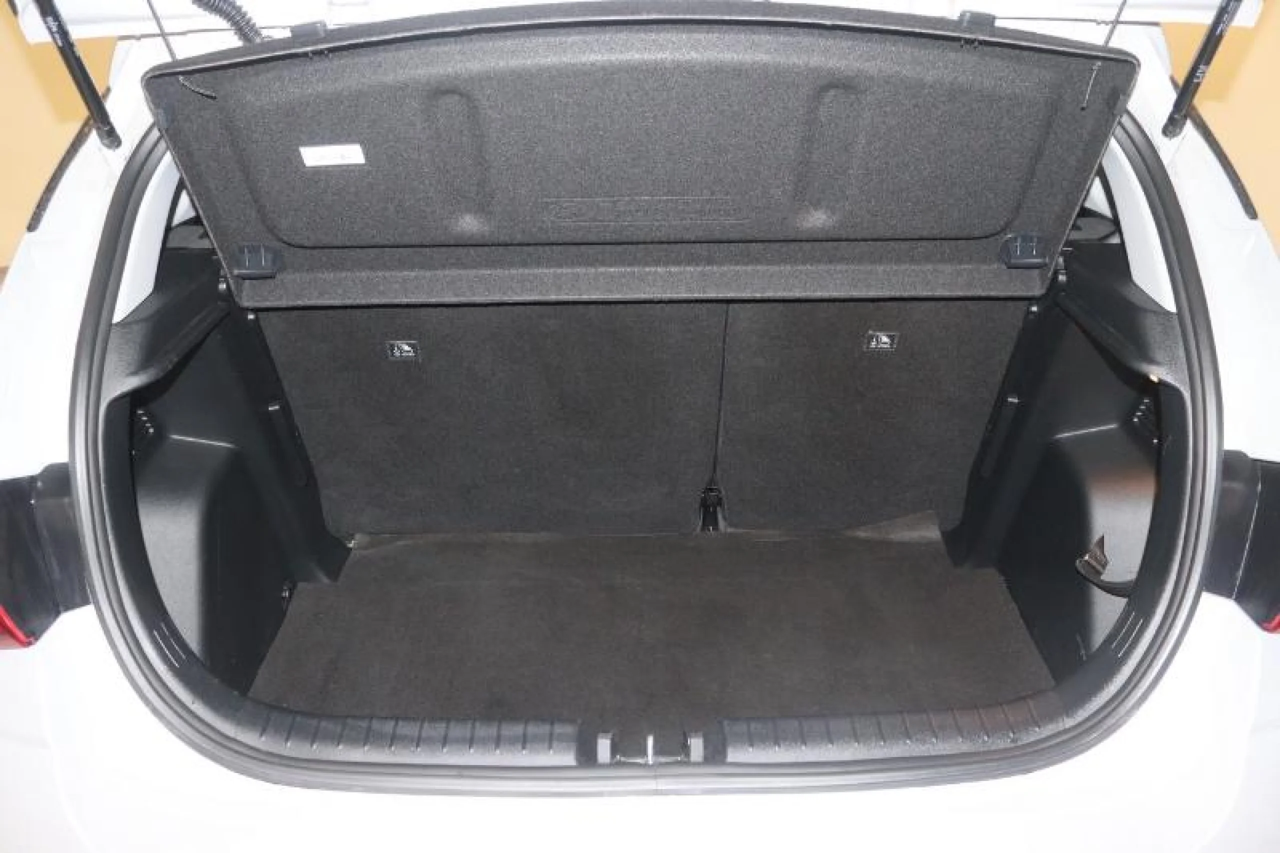 HYUNDAI I20 1.0 TGDI KLASS - Foto 8