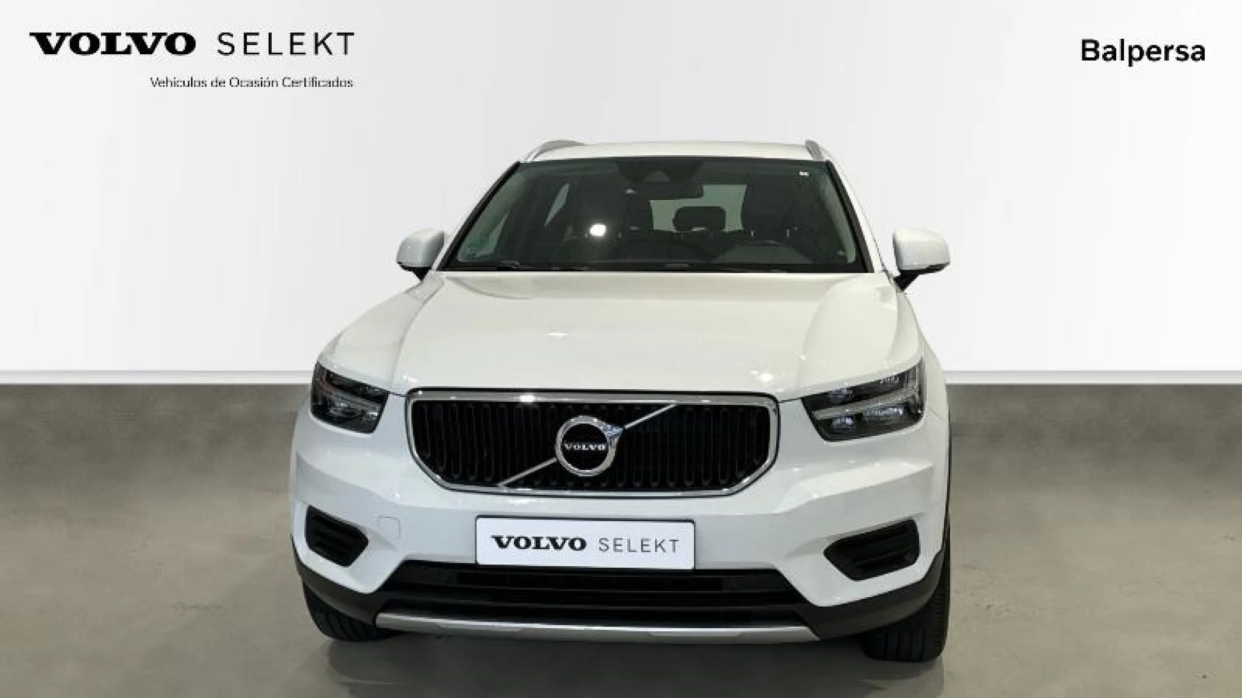 VOLVO XC40 2.0 D3 MOMENTUM - Foto 3